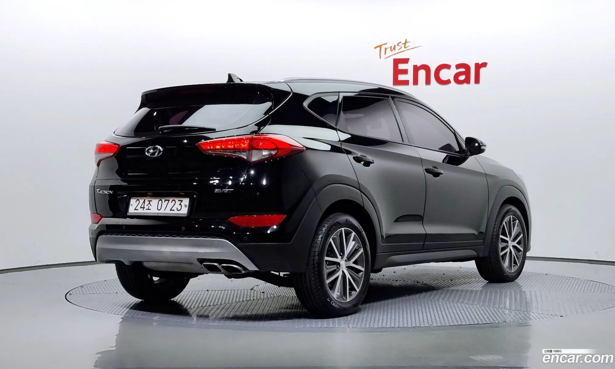 Hyundai Tucson Iii Diesel 20 2Wd 2017 - фотография 18839725