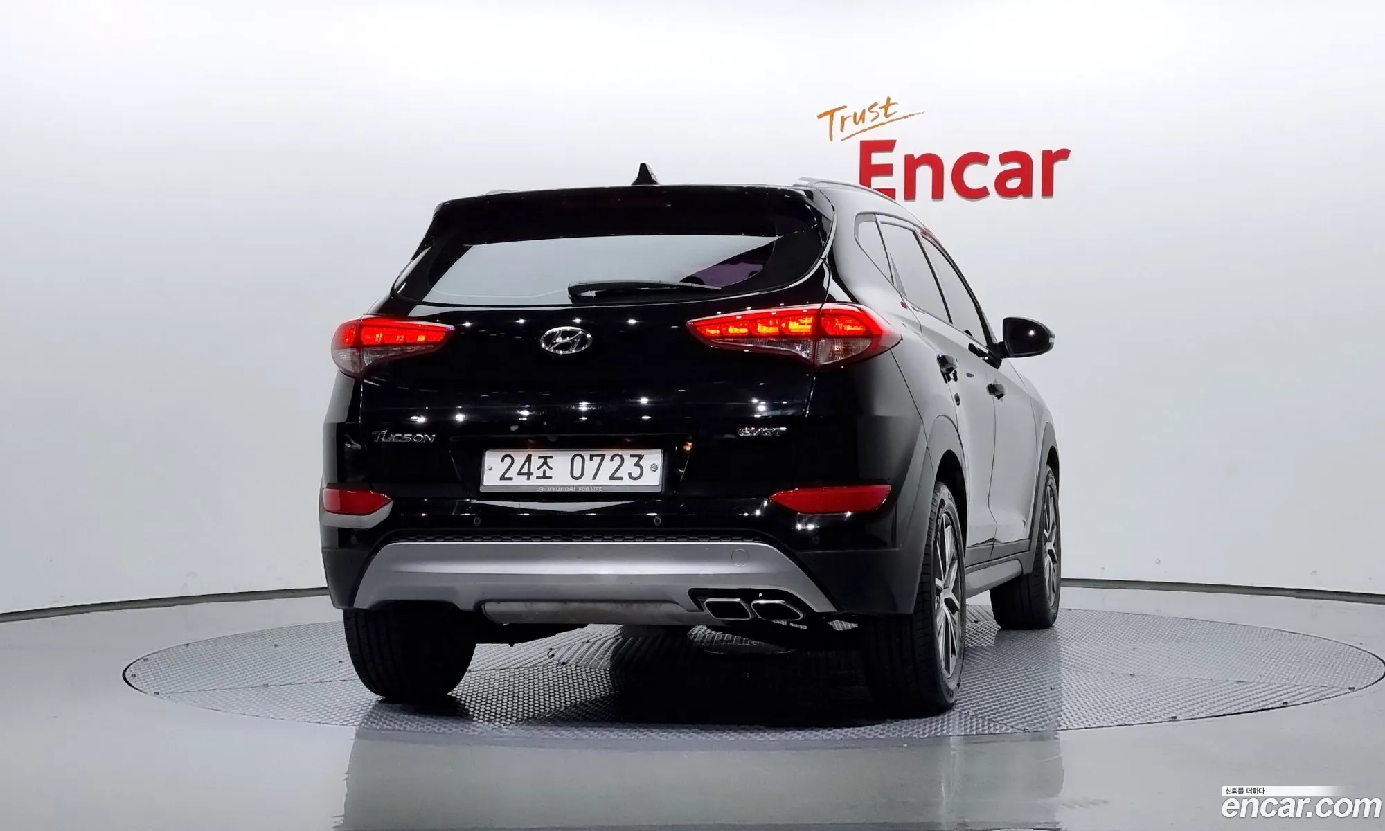 Hyundai Tucson Iii Diesel 20 2Wd 2017 - фотография 18839727