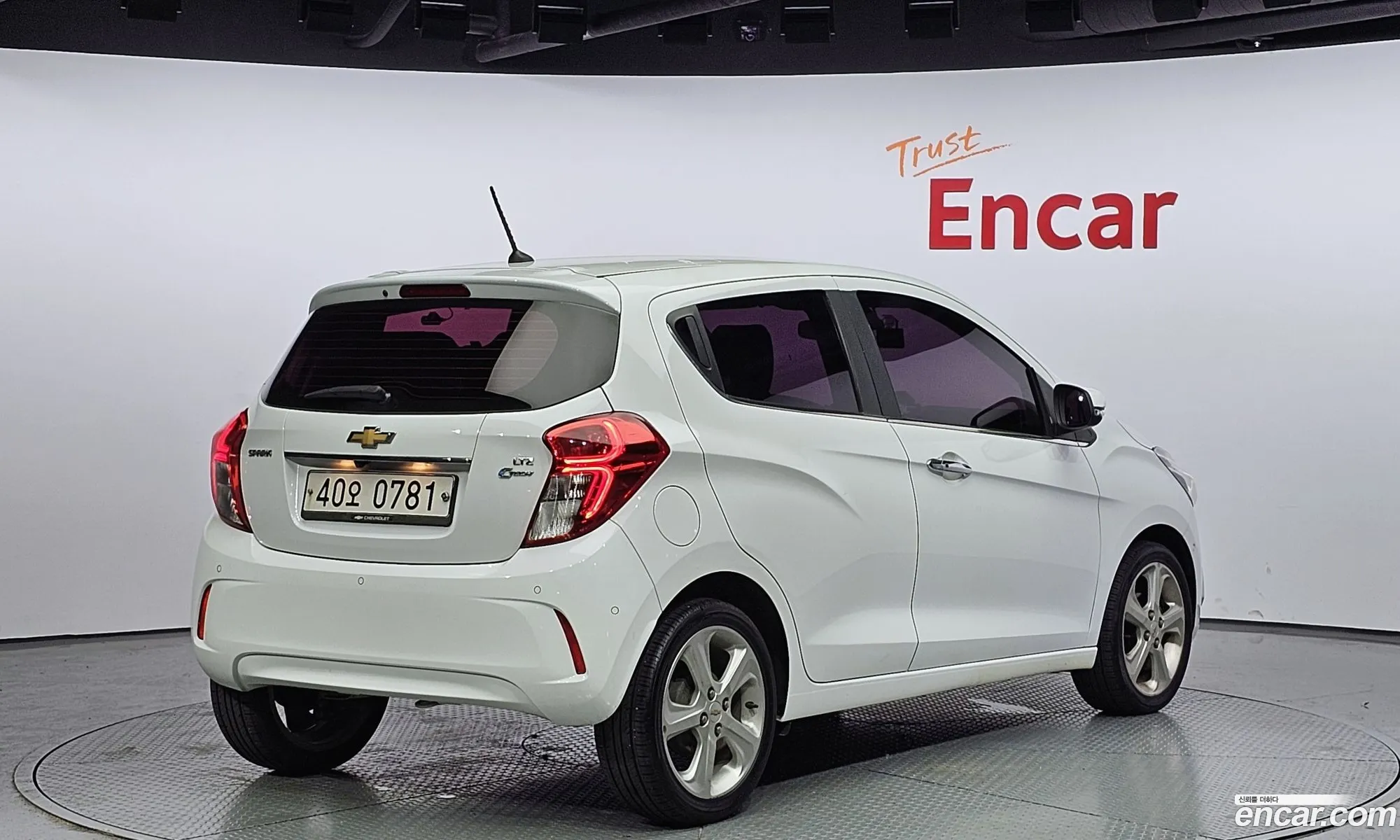 Chevrolet Spark Ltz 2016 - фотография 4981575