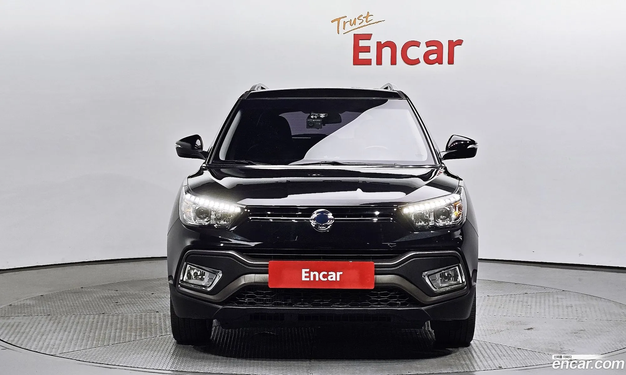 Ssangyong Tivoli Tivoli Diesel Ix 2Wd 2016 - фотография 2023427