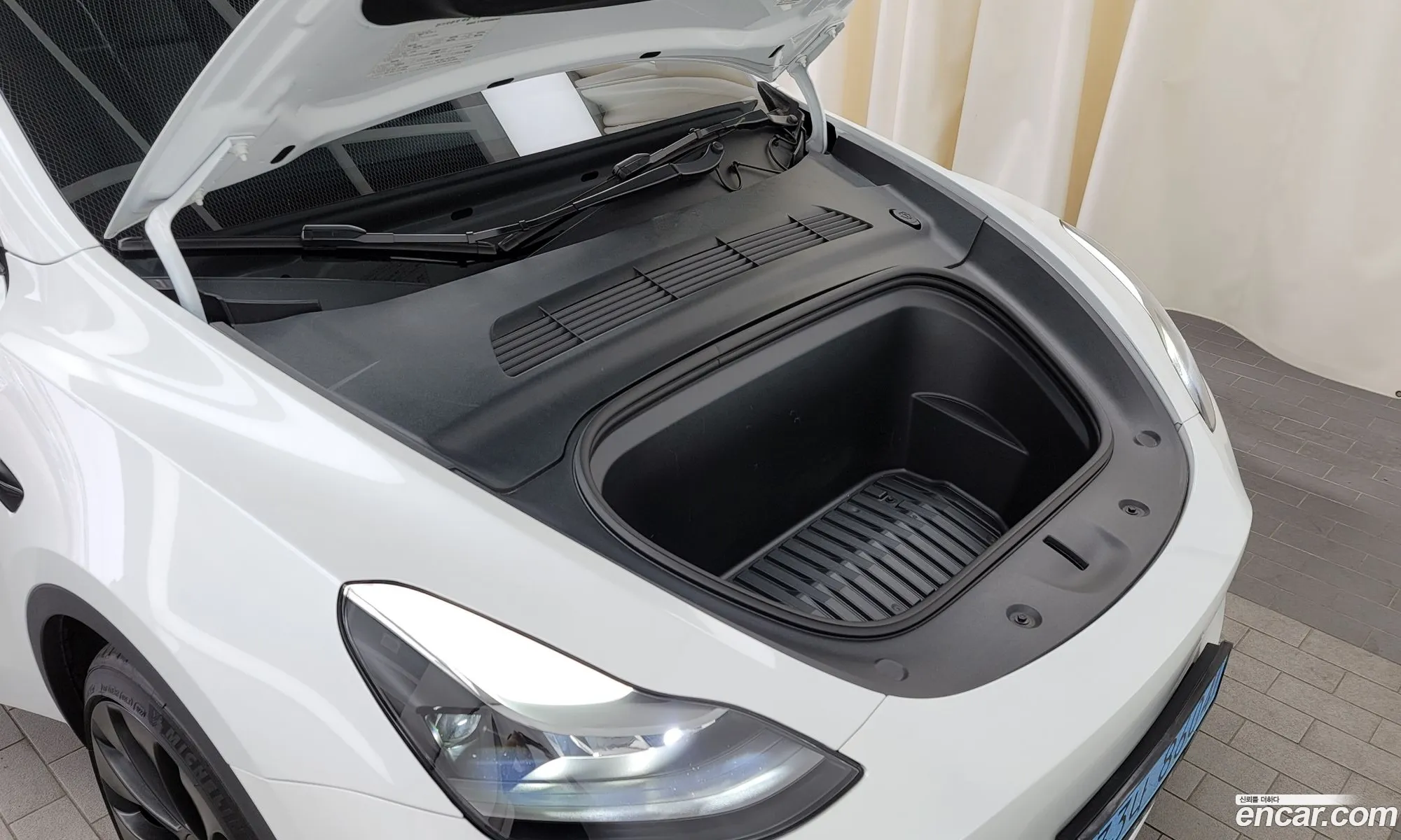 Tesla Model Y I Performance 2022 - фотография 14605830