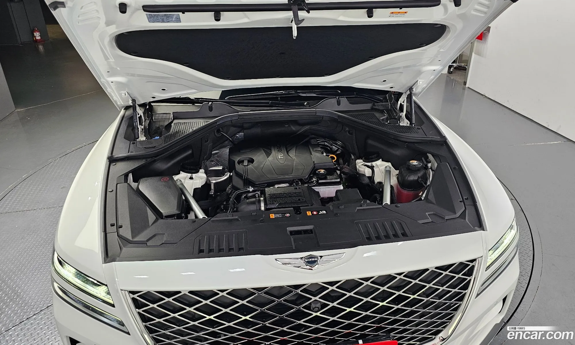 Genesis Gv80 I 25T Gasoline Awd 2022 - фотография 11868281