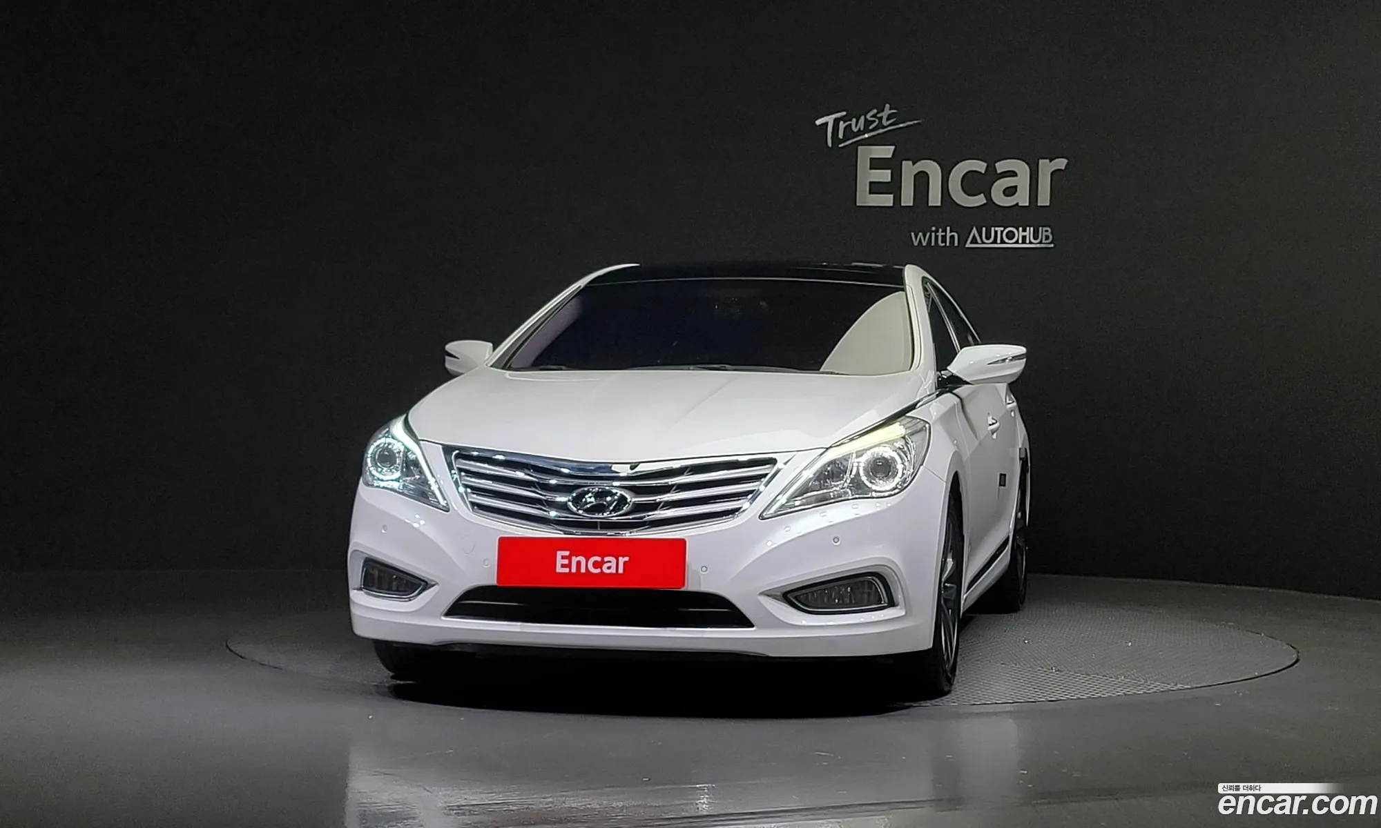 Hyundai Grandeur V Hg240 Luxury 2012 - фотография 11362796