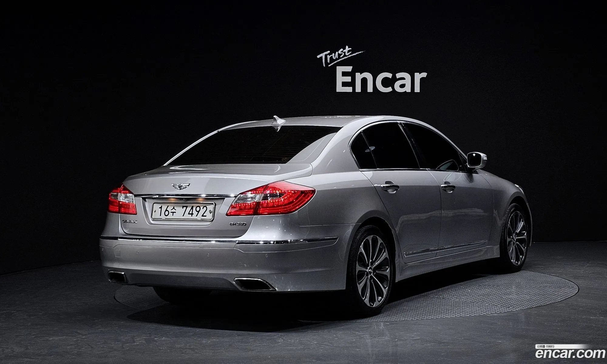 Hyundai Genesis I Bh380 Royal 2012 - фотография 12486069