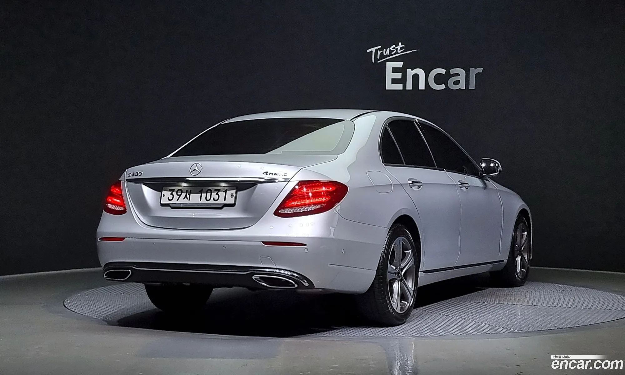 Mercedes-Benz E-Klasse V W213 S213 C238 E300 4Matic Avant Garde 2018 - фотография 12518641