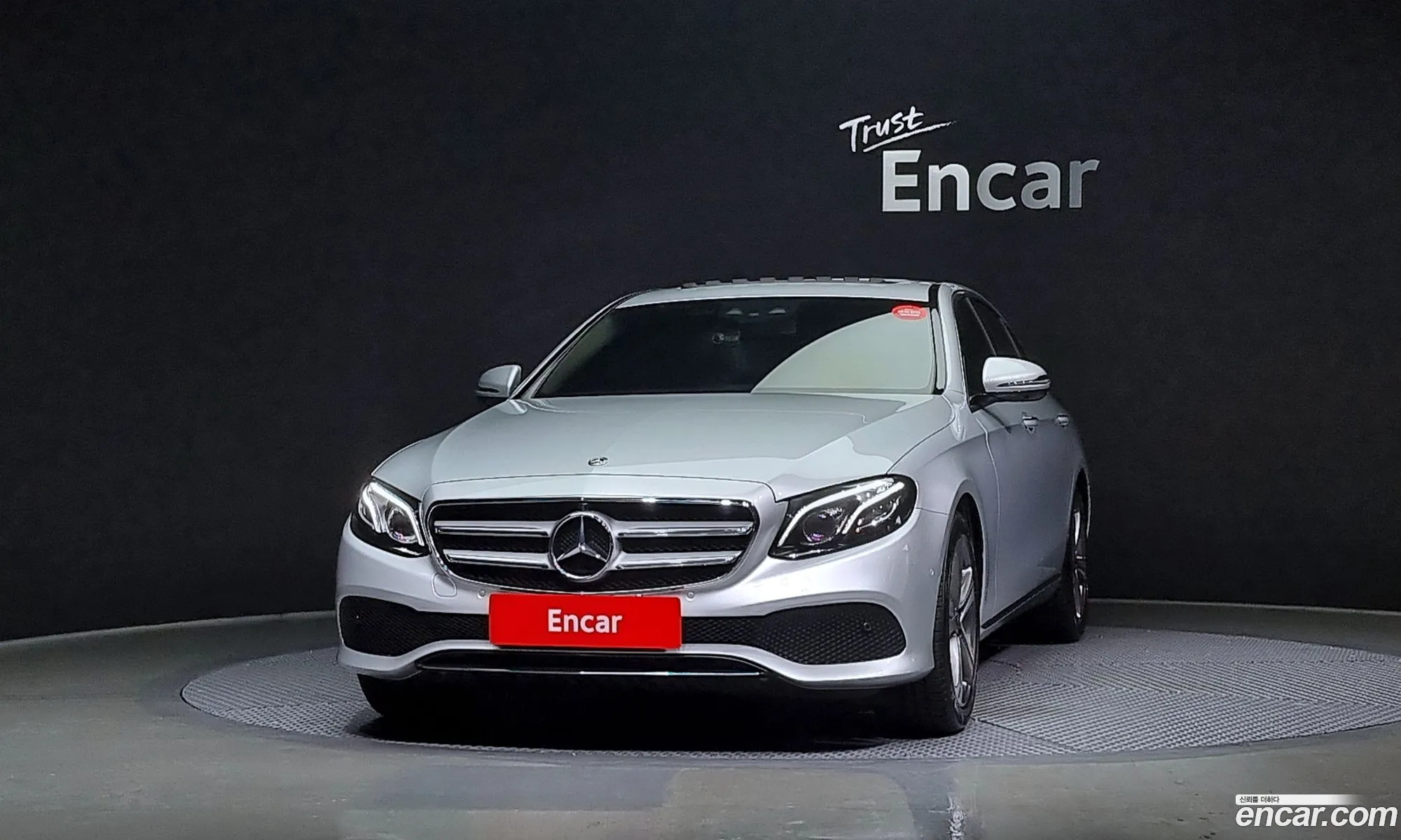 Mercedes-Benz E-Klasse V W213 S213 C238 E300 4Matic Avant Garde 2018 - фотография 12518642