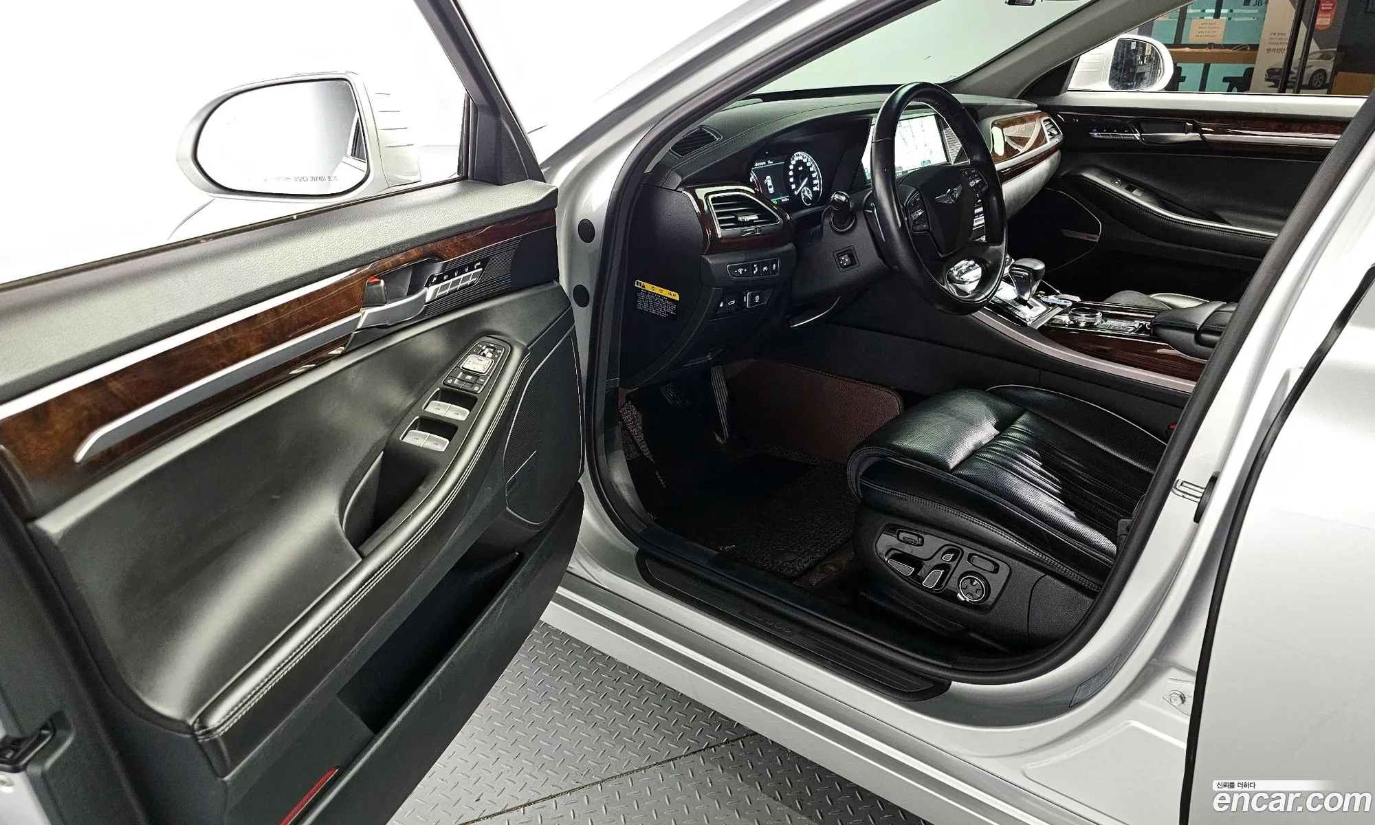Korex Auto Trade - фотография 13583559