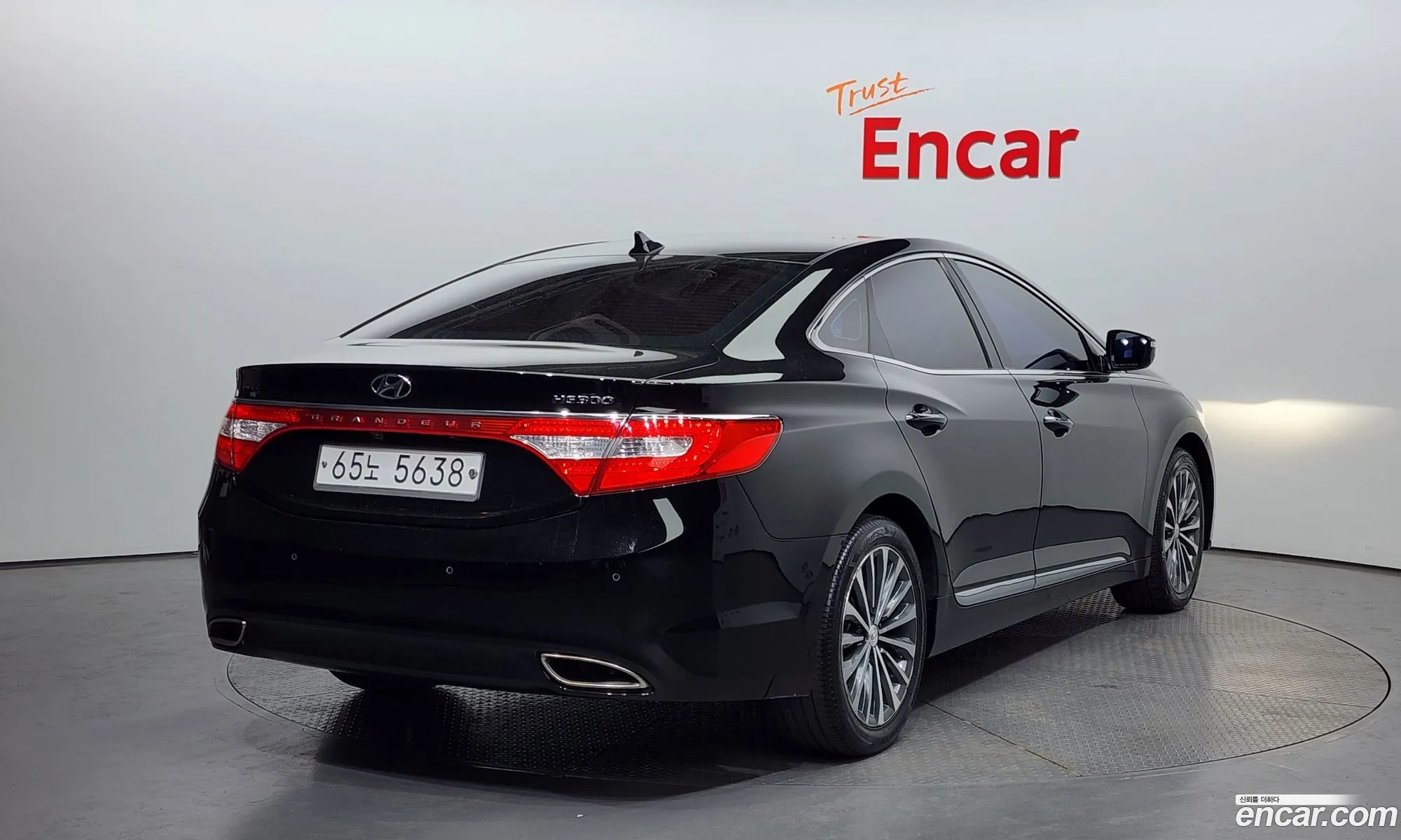 Hyundai Grandeur V Hg300 Exclusive 2014 - фотография 19072269