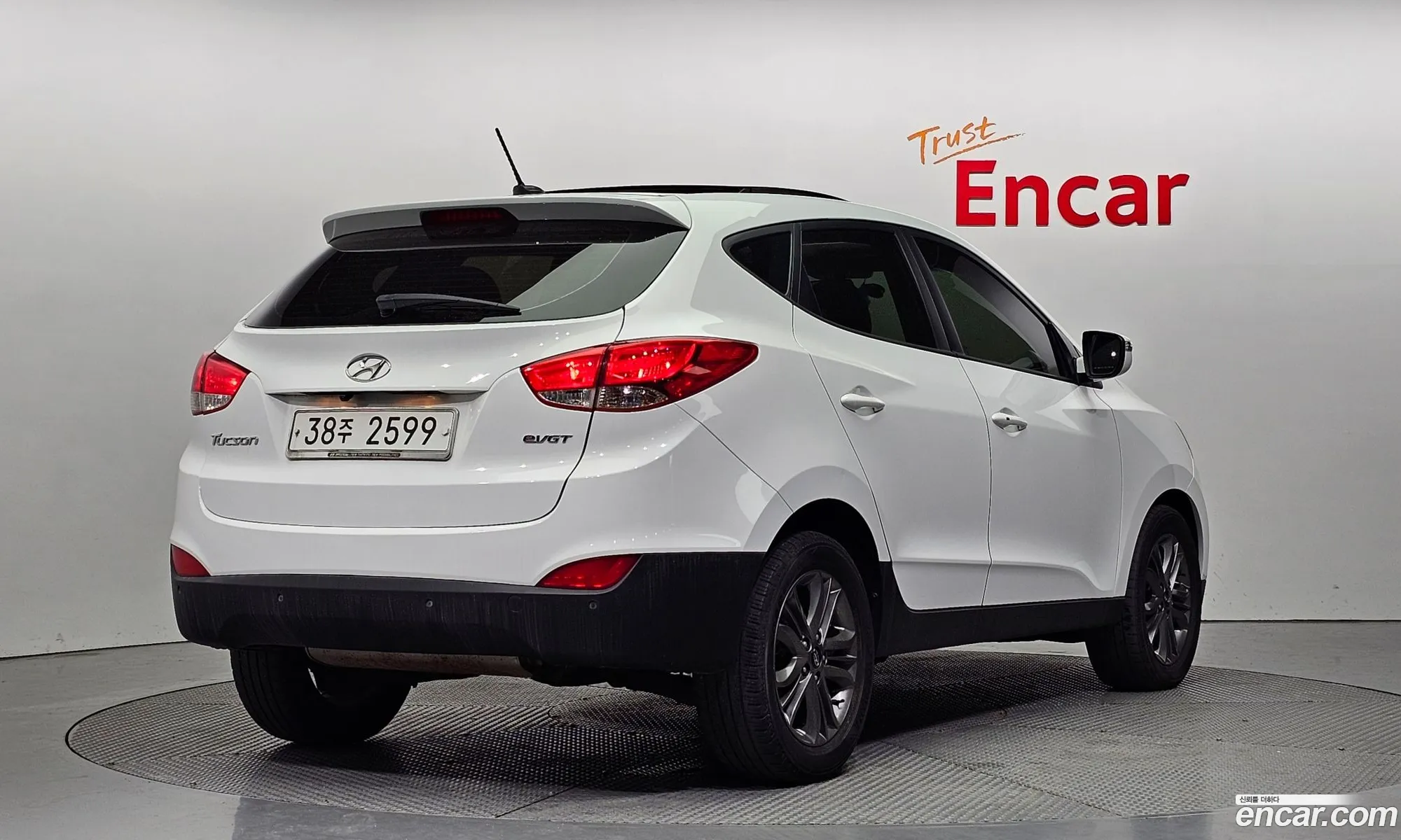 Hyundai Tucson Ii Diesel E-Vgt 2Wd 2014 - фотография 18949866