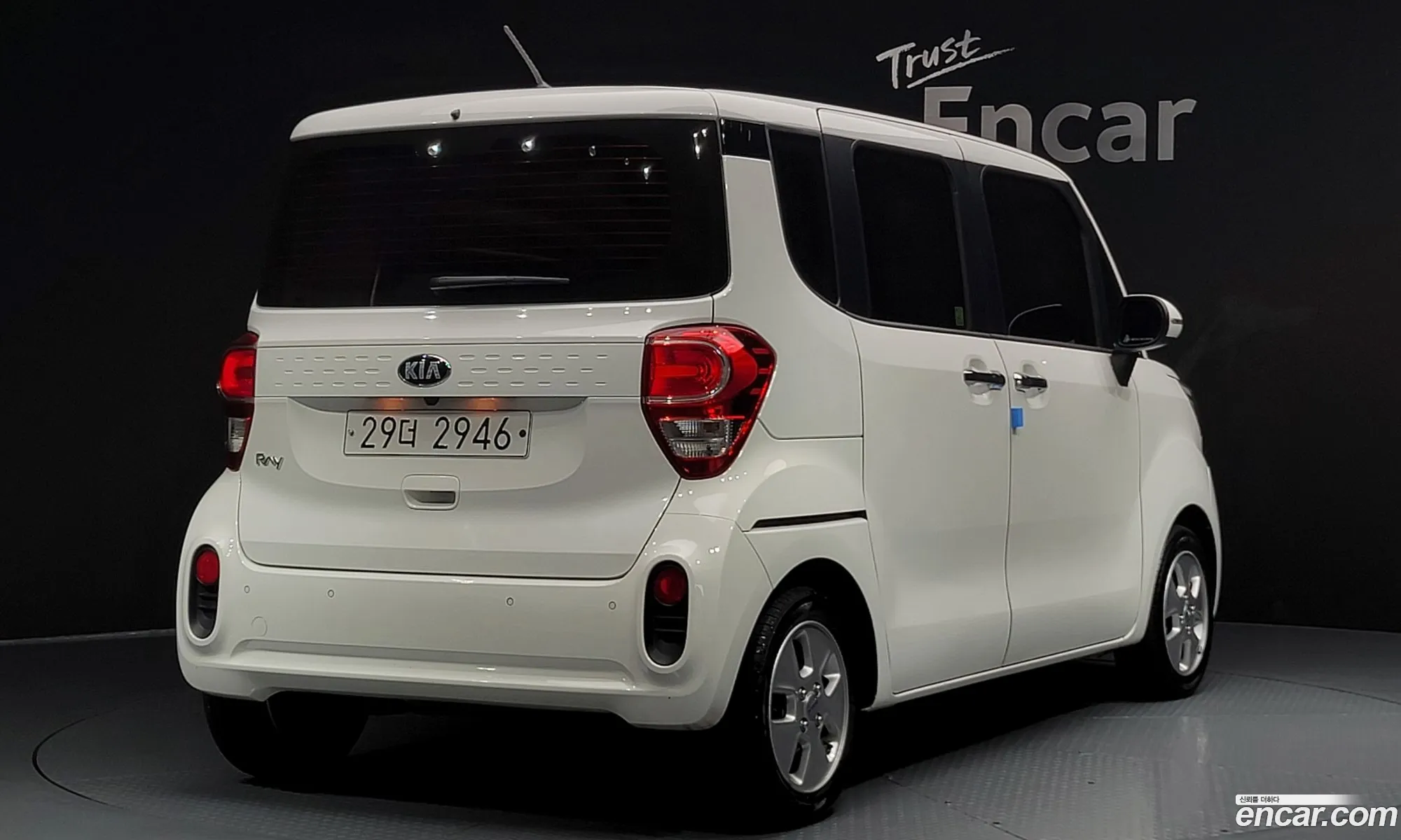 Kia Ray Luxury 2018 - фотография 15849865