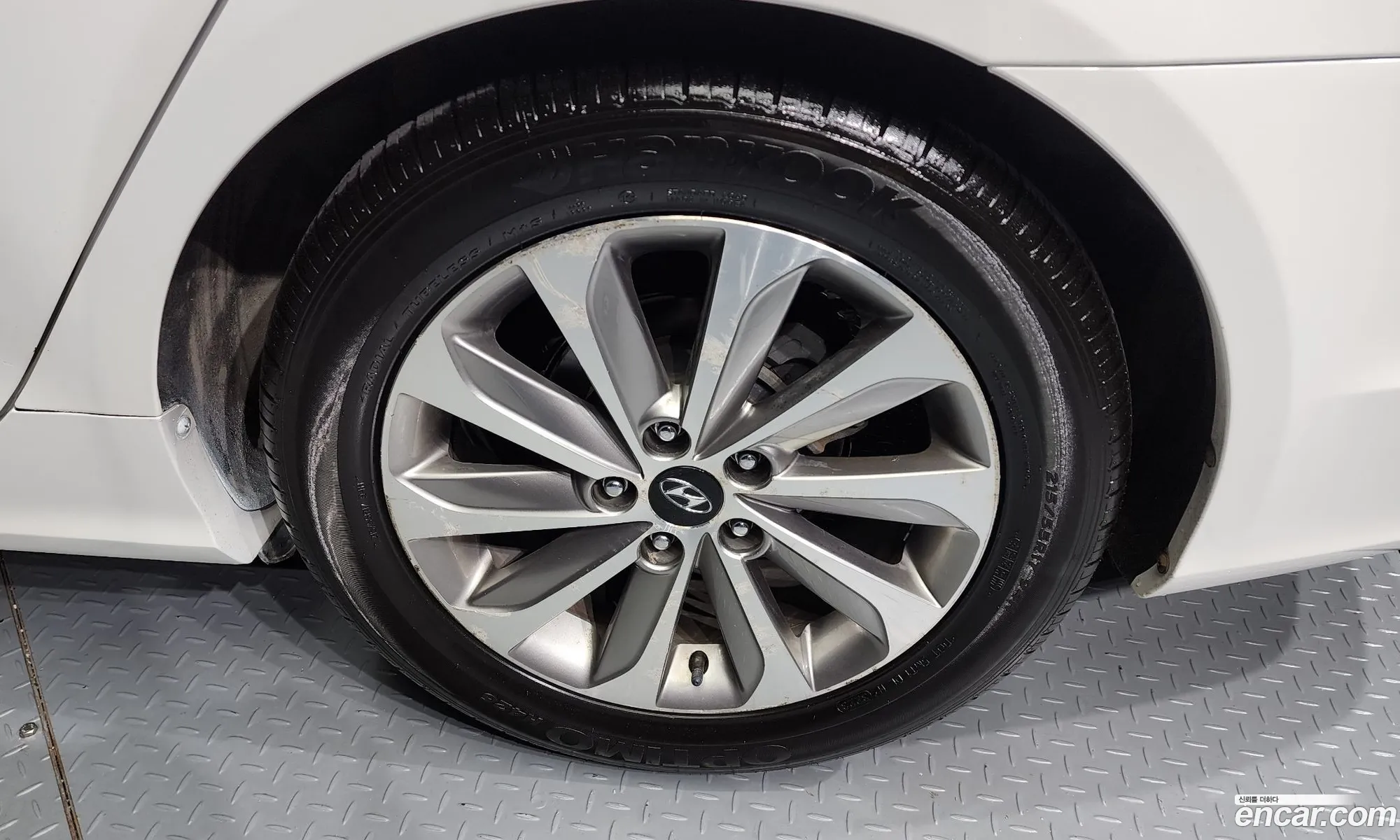 Hyundai Sonata Cvvl Smart 2014 - фотография 15995258