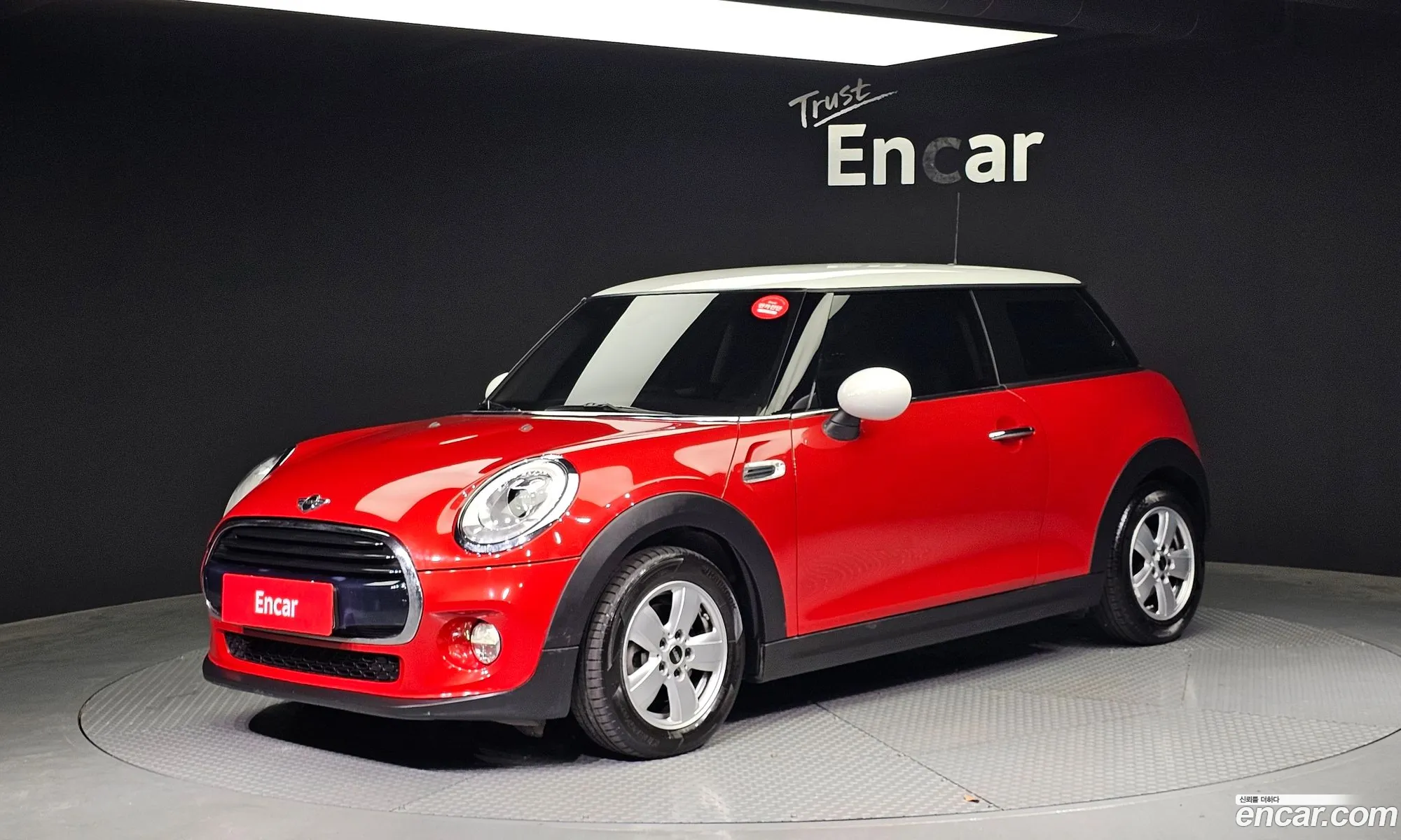 Mini Cooper Basic Type 2018 - фотография 4539016