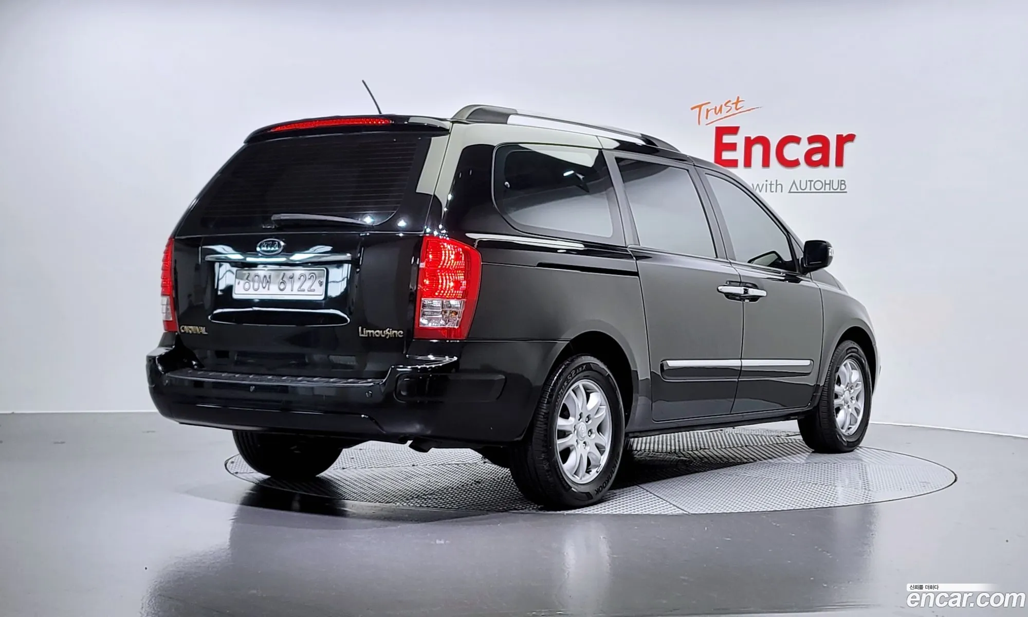 Kia Carnival Ii New Carnival Limousine Glx 2012 - фотография 11127938