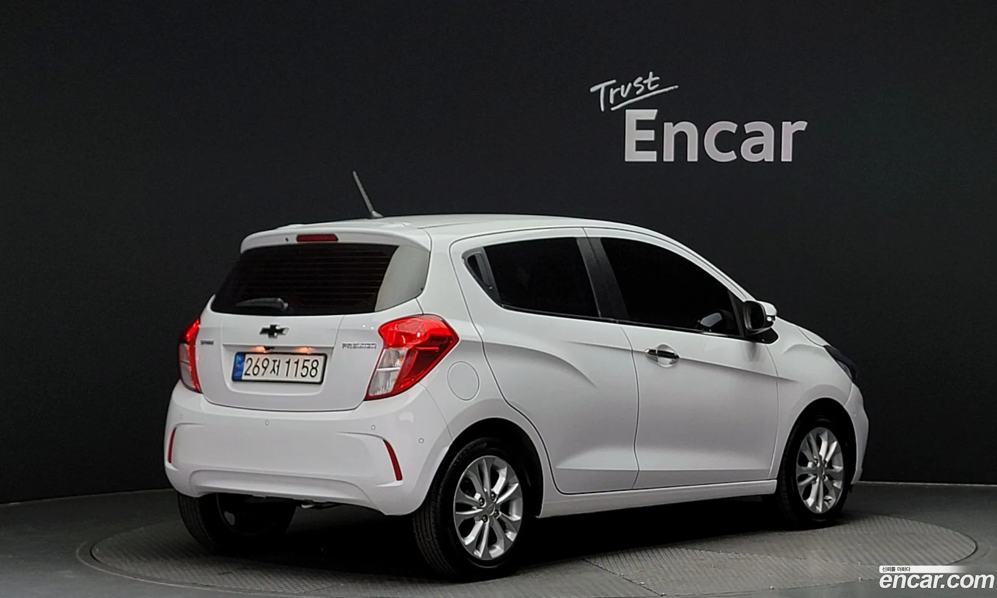 Chevrolet Spark Iv Premier 2019 - фотография 5452493