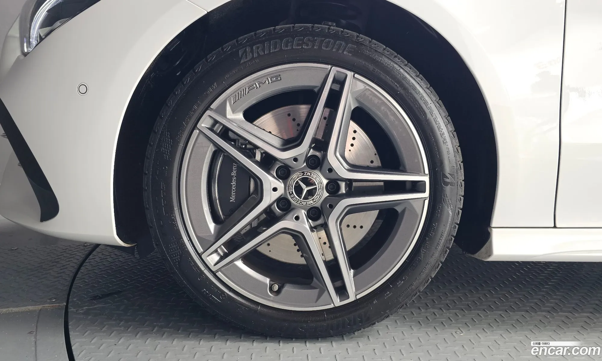 Mercedes-Benz Cla-Klasse Cla250 4Matic 2024 - фотография 12203892