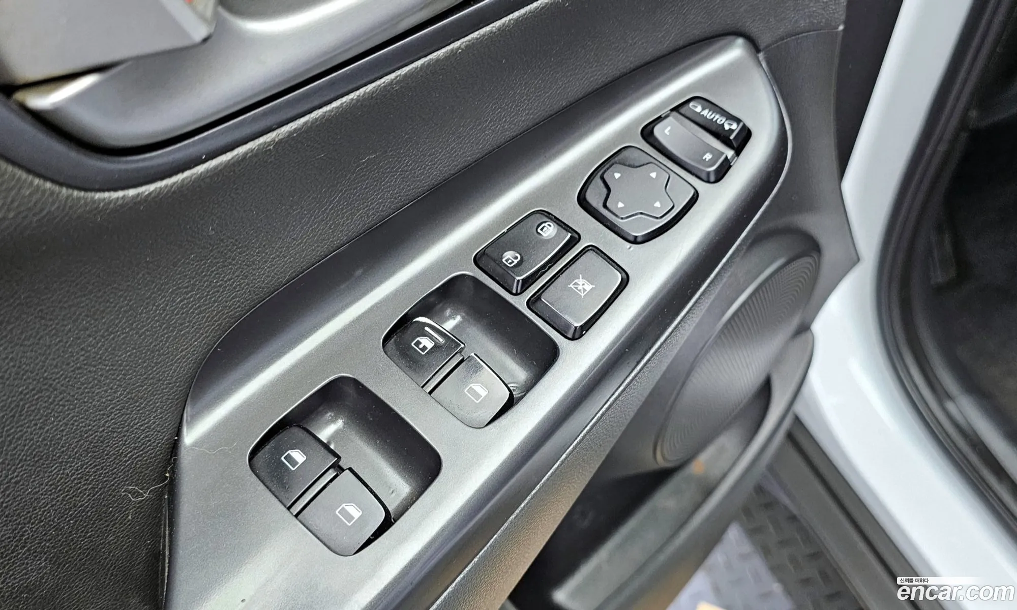 Korex Auto Trade - фотография 12217693