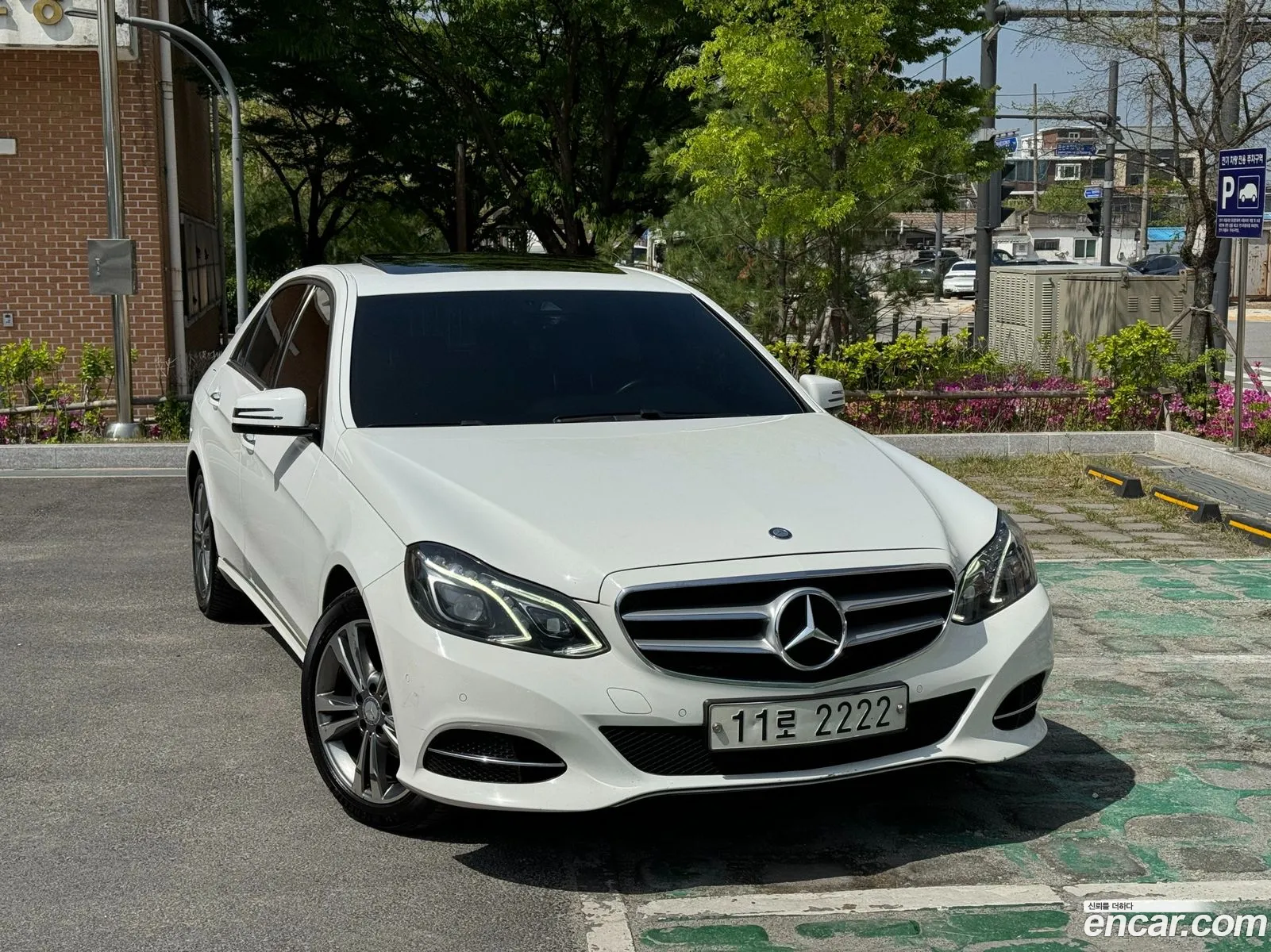 Mercedes-Benz E-Klasse E220 Cdi Avantgarde 2016 - фотография 13223504