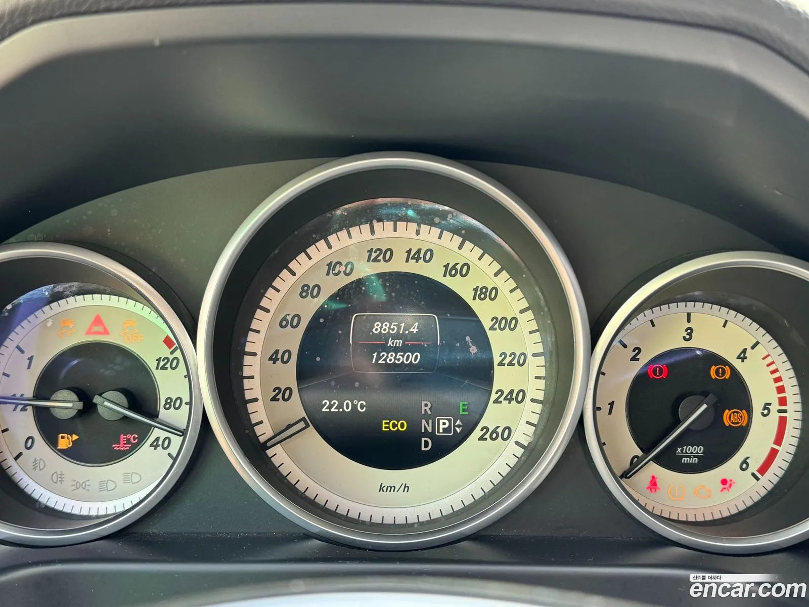 Mercedes-Benz E-Klasse E220 Cdi Avantgarde 2016 - фотография 13223509