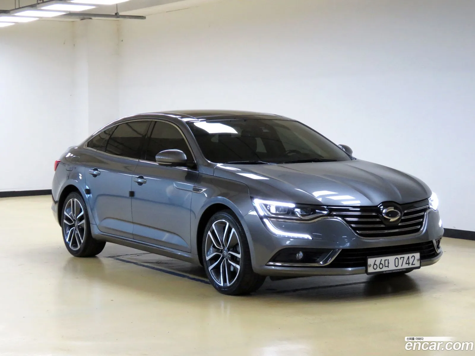 Renault Samsung Sm6 20 Gde Premier 2016 - фотография 2969457