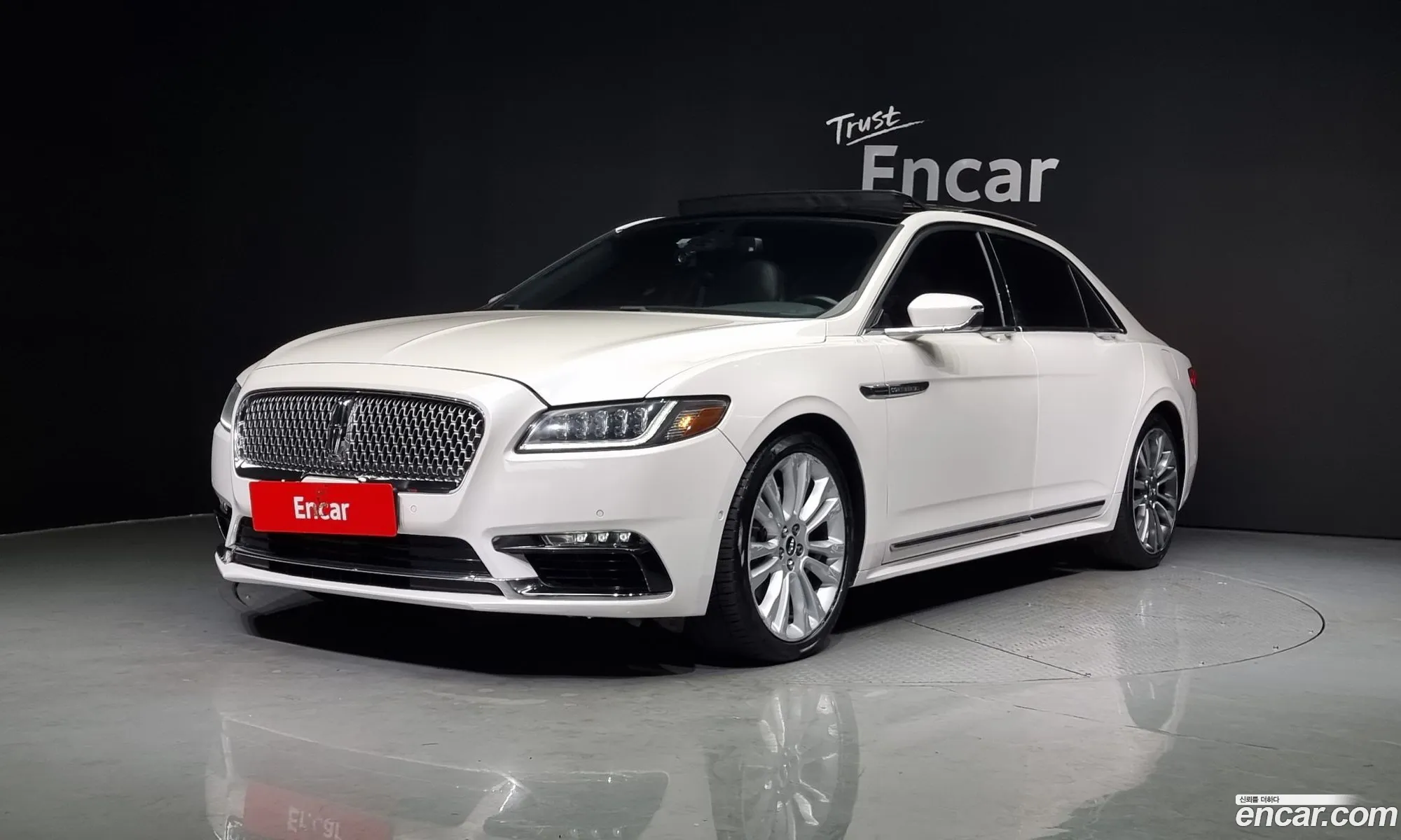 Lincoln Continental X 30 Awd 2017 - фотография 3739567