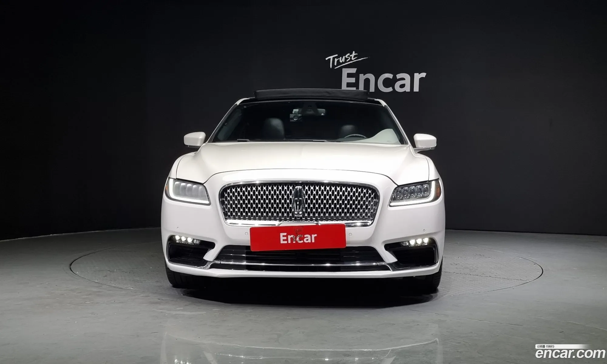 Lincoln Continental X 30 Awd 2017 - фотография 3739569