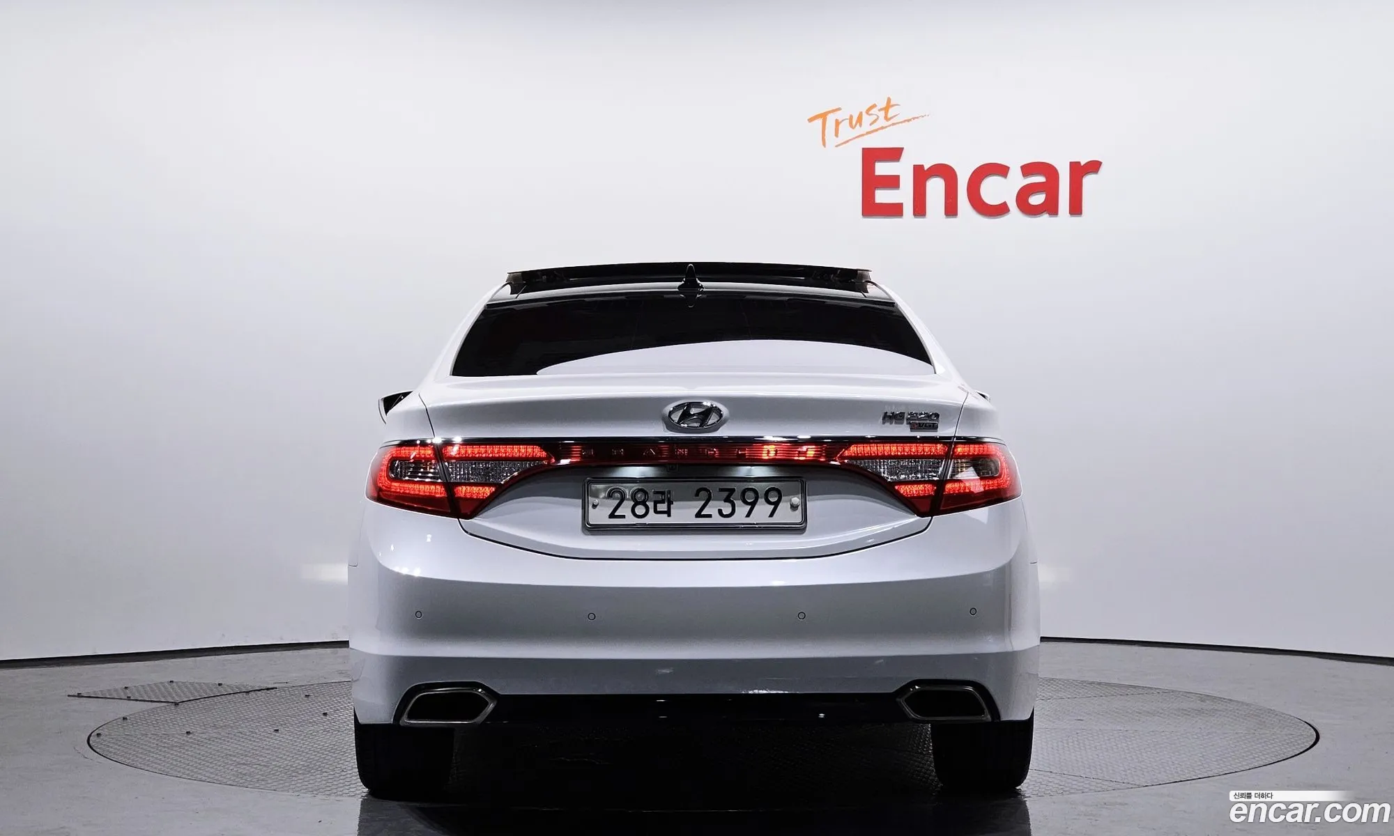 Hyundai Grandeur V Hg220 Diesel Premium 2015 - фотография 11469068