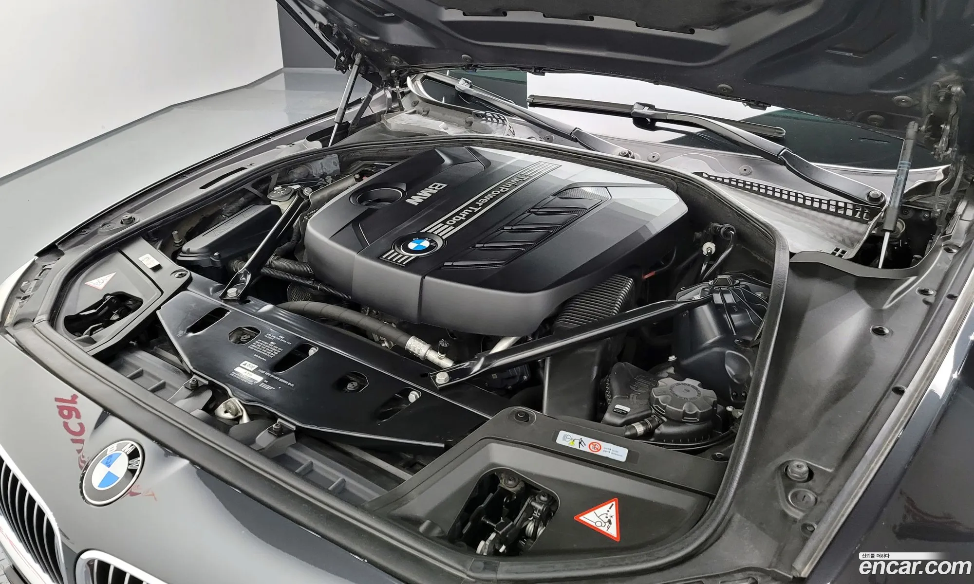 BMW 5Er Vi F10F11F07 520D 2013 - фотография 18564363