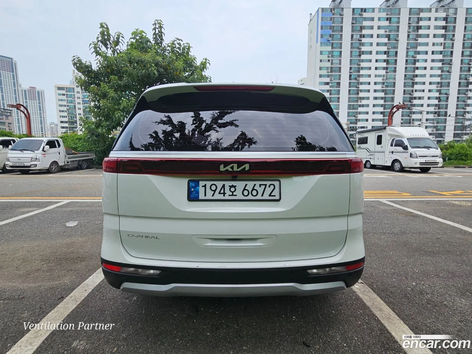Kia Carnival 9-Seater Prestige 2023 - фотография 19404460