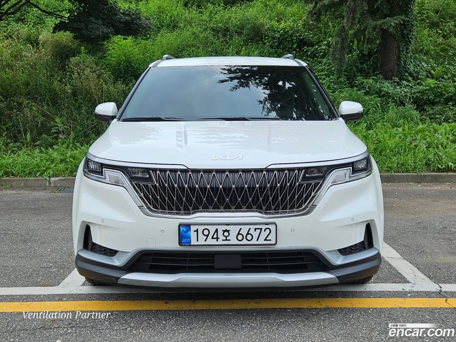 Kia Carnival 9-Seater Prestige 2023 - фотография 19404462