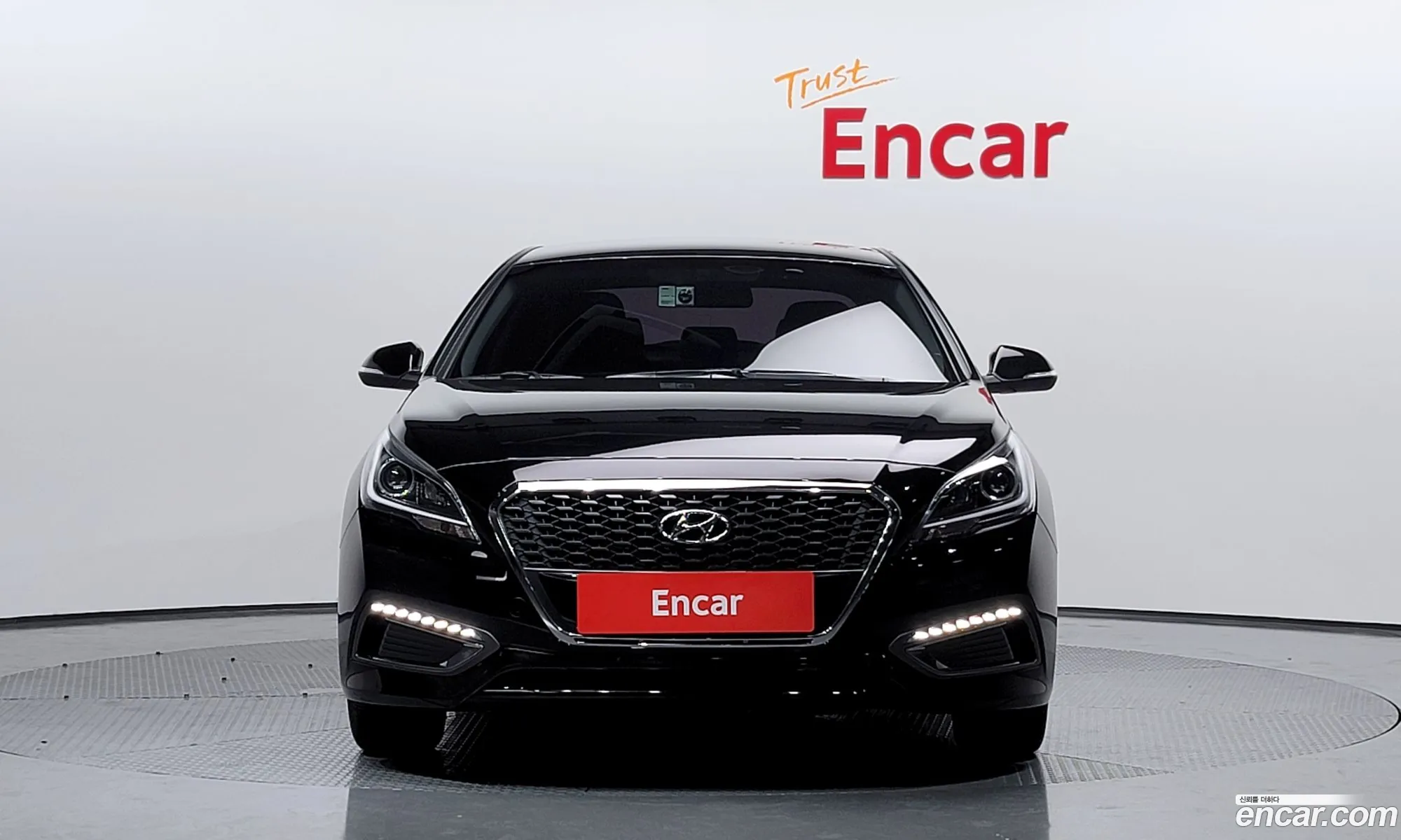 Hyundai Sonata Vii Lf 20Hev 2017 - фотография 12102030