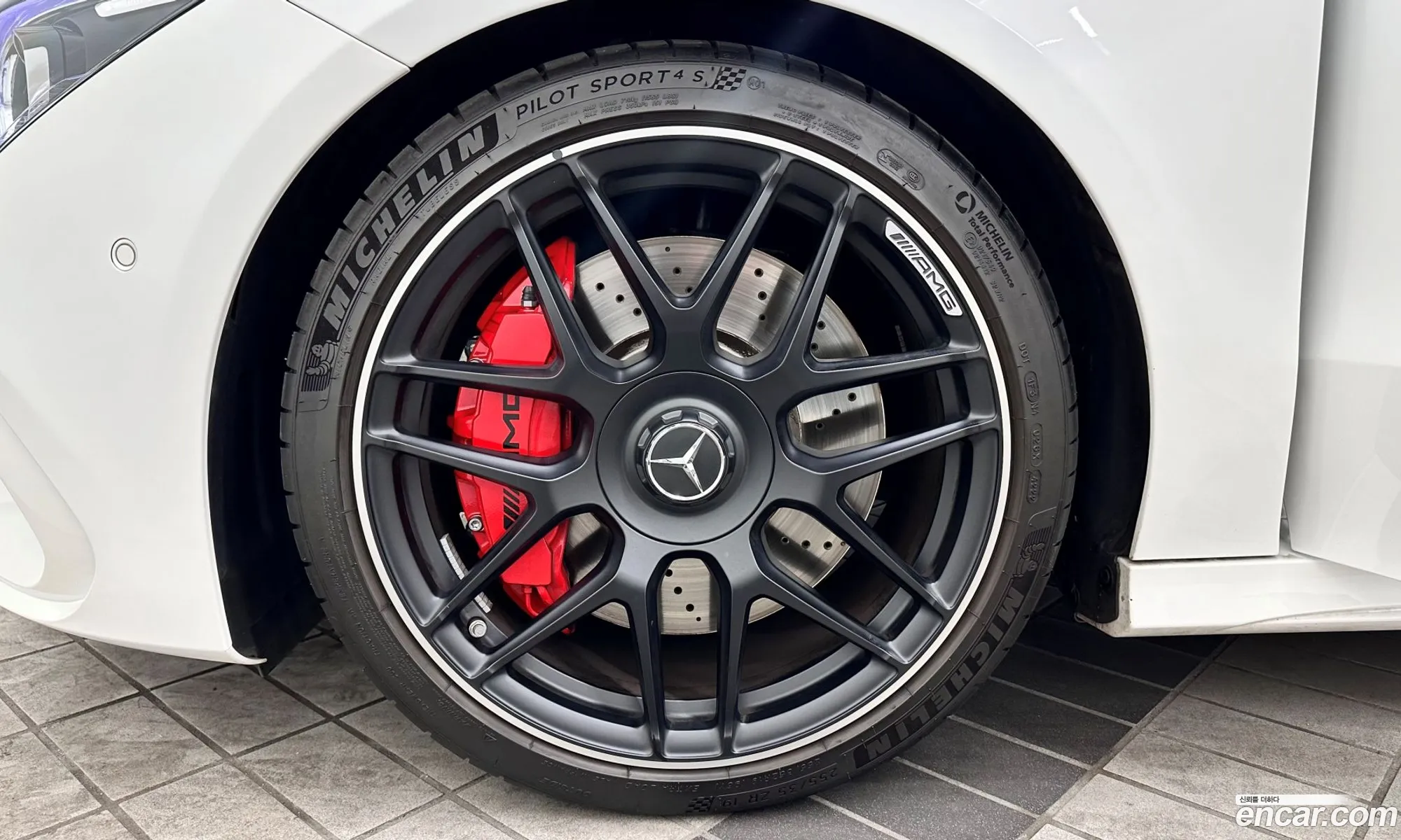 Mercedes-Benz Cla-Klasse Amg Cla 45 S 4Matic 2023 - фотография 12884484