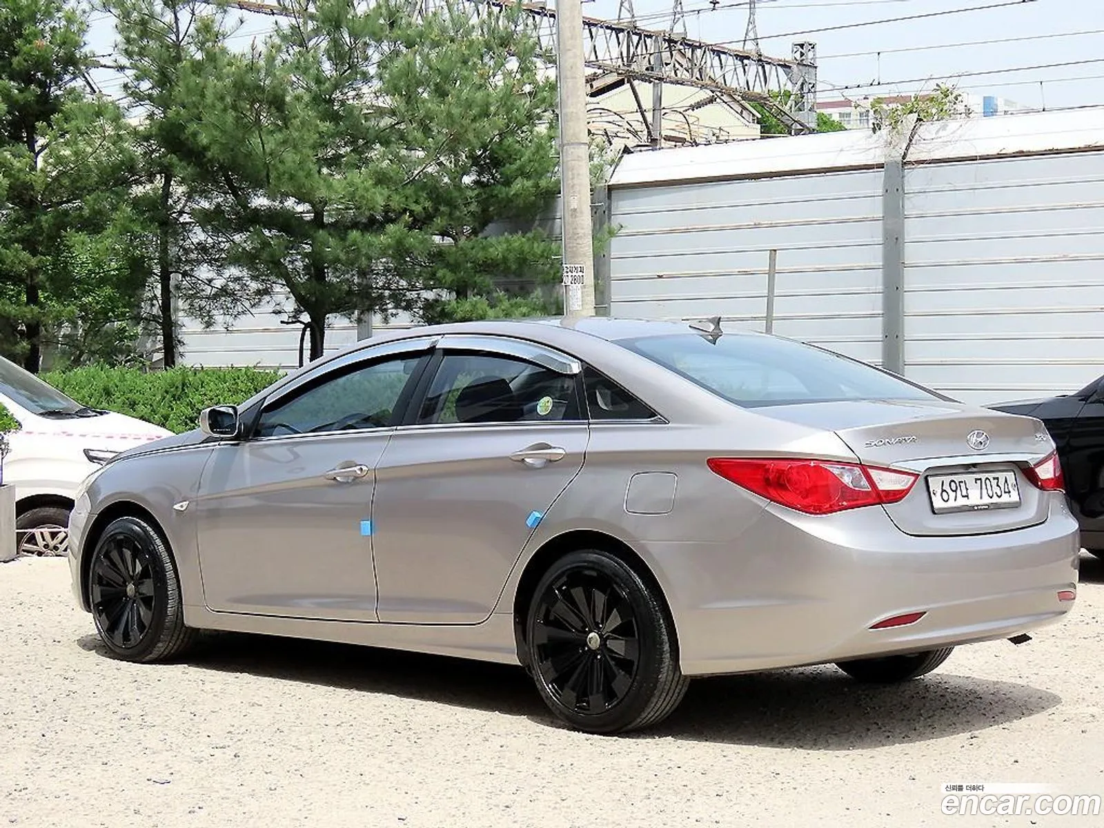 Hyundai Sonata Lpi Deluxe 2011 - фотография 18526314