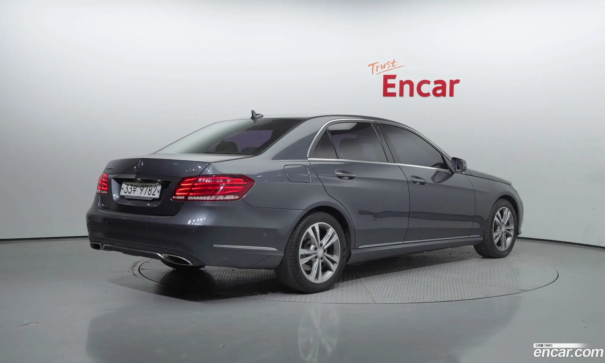 Mercedes-Benz E-Klasse Iv W212 S212 C207 E220 Cdi Avantgarde 2014 - фотография 12254821