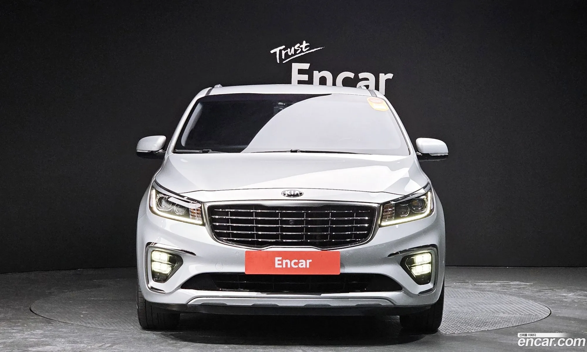 Kia Carnival Iii 9-Seater Noblesse Special 2019 - фотография 12607899