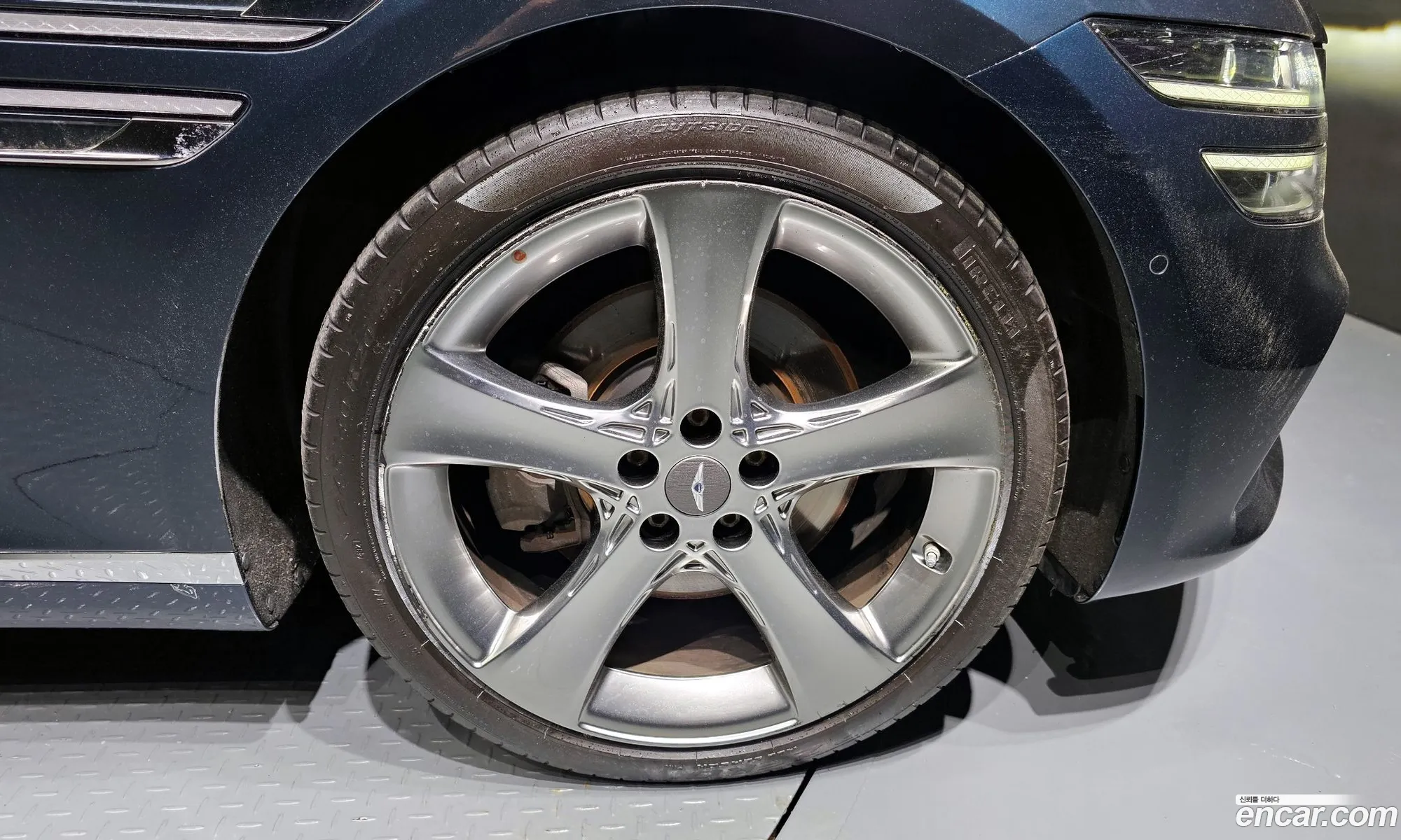 Genesis G80 Gasoline 25 Turbo Awd 2021 - фотография 12561212