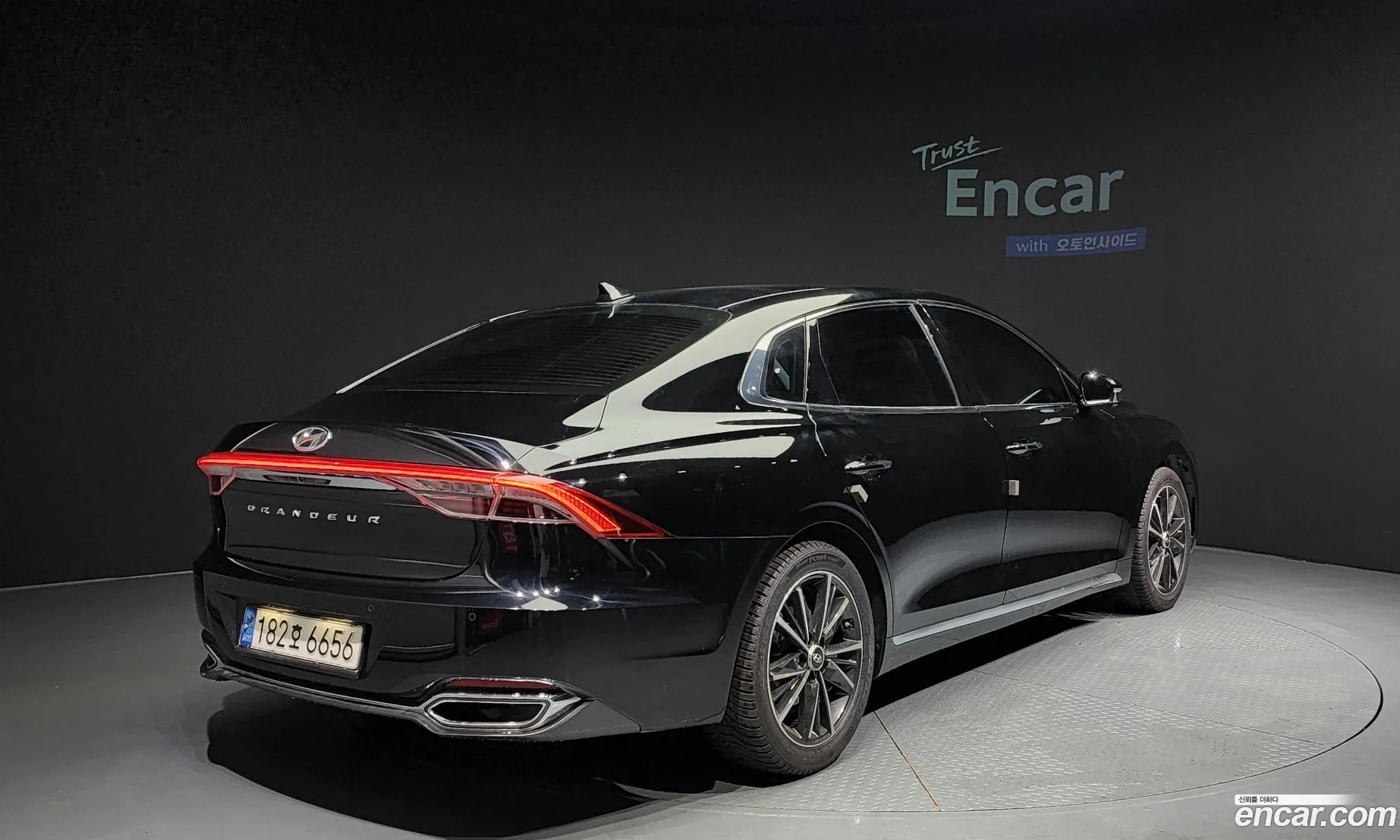 Hyundai Grandeur Vi 33 2021 - фотография 18512568