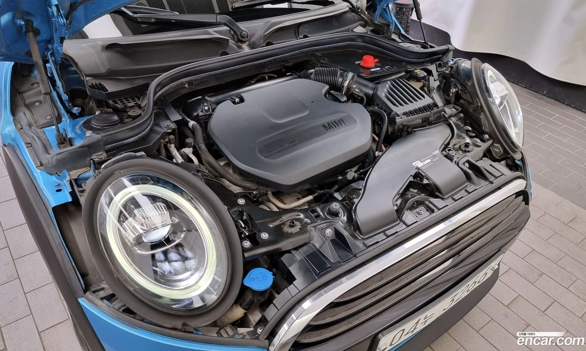 Mini Cooper 5-Door Basic Model 2019 - фотография 4177365