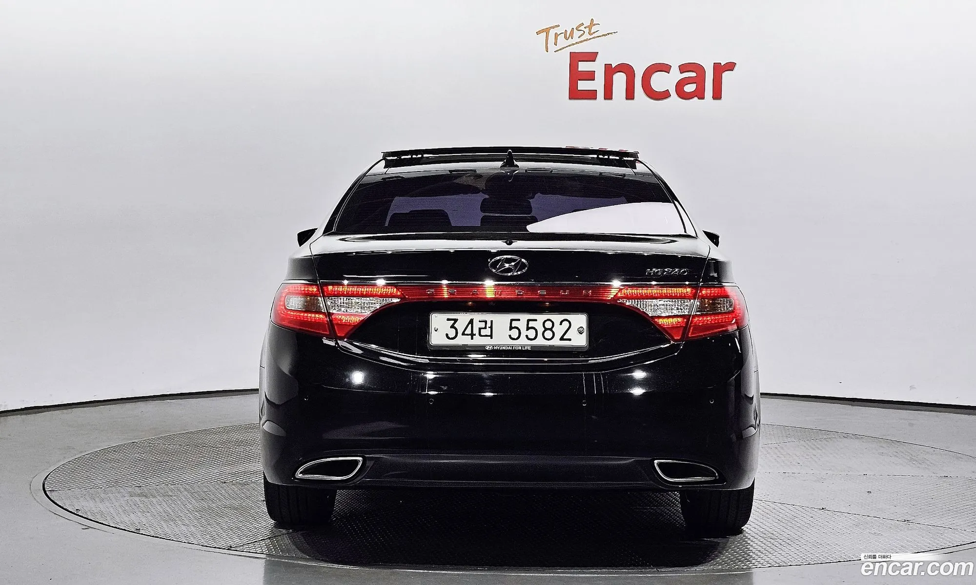 Hyundai Grandeur V Hg240 Modern 2014 - фотография 17423818
