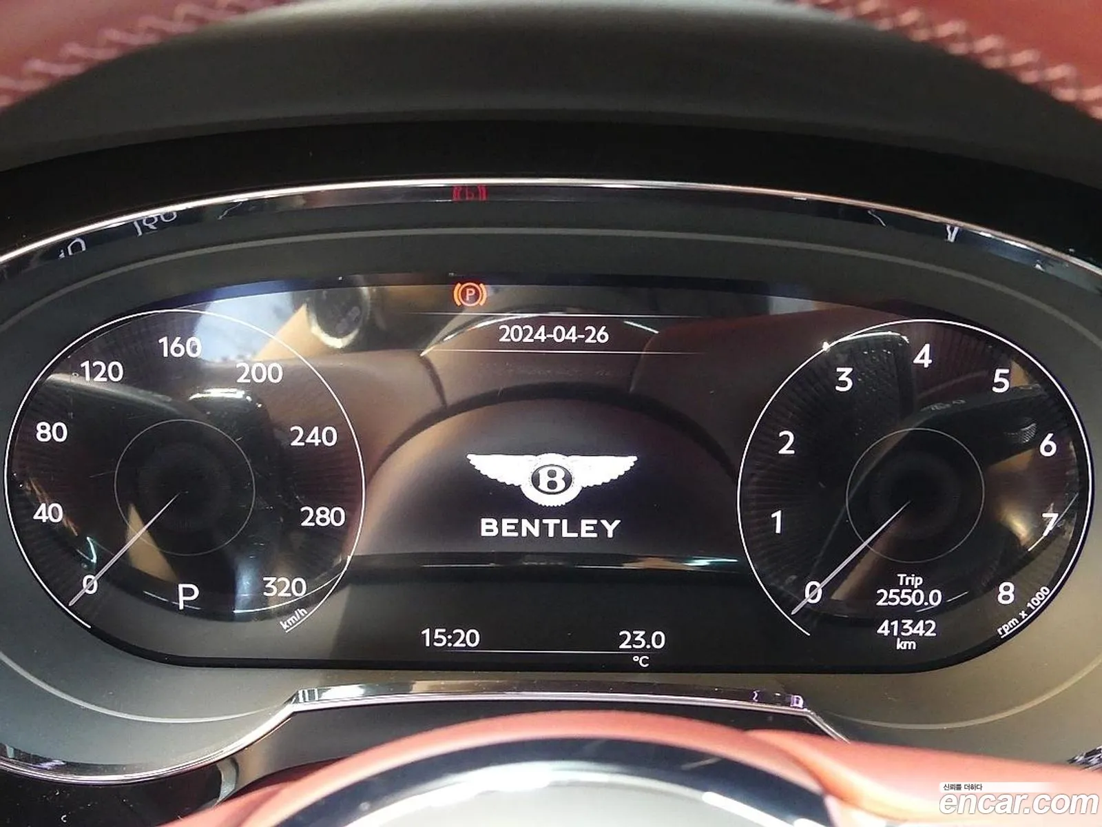 Bentley Bentayga I 40V8 2021 - фотография 14481847