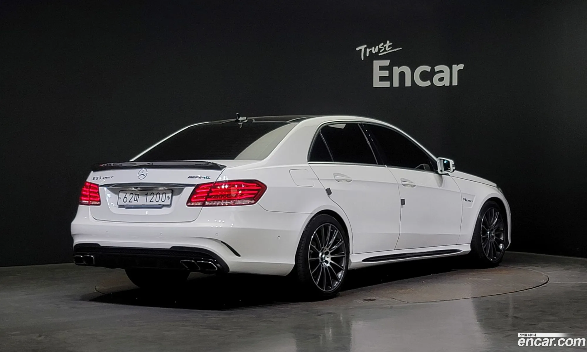 Mercedes-Benz E-Klasse Iv W212 S212 C207 E63 Amg 4Matic 2014 - фотография 12470181