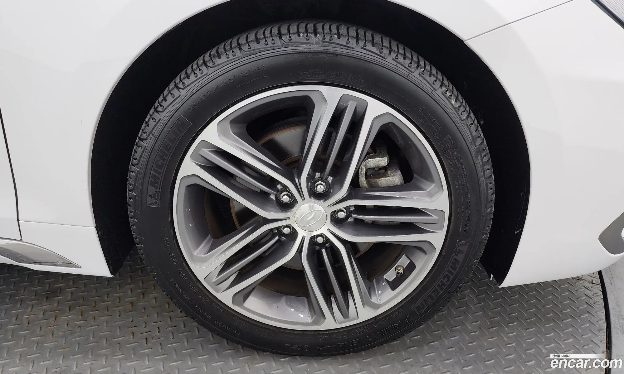 Hyundai Grandeur 30 Lpi For The Disabled 2017 - фотография 19417922