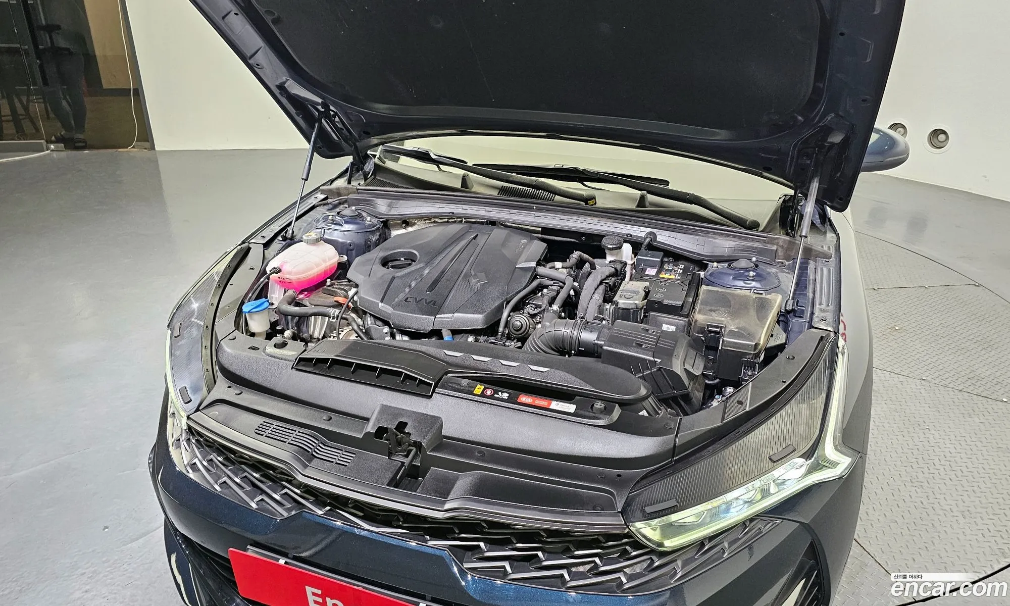 Kia K5 Ii 20 2020 - фотография 15924742