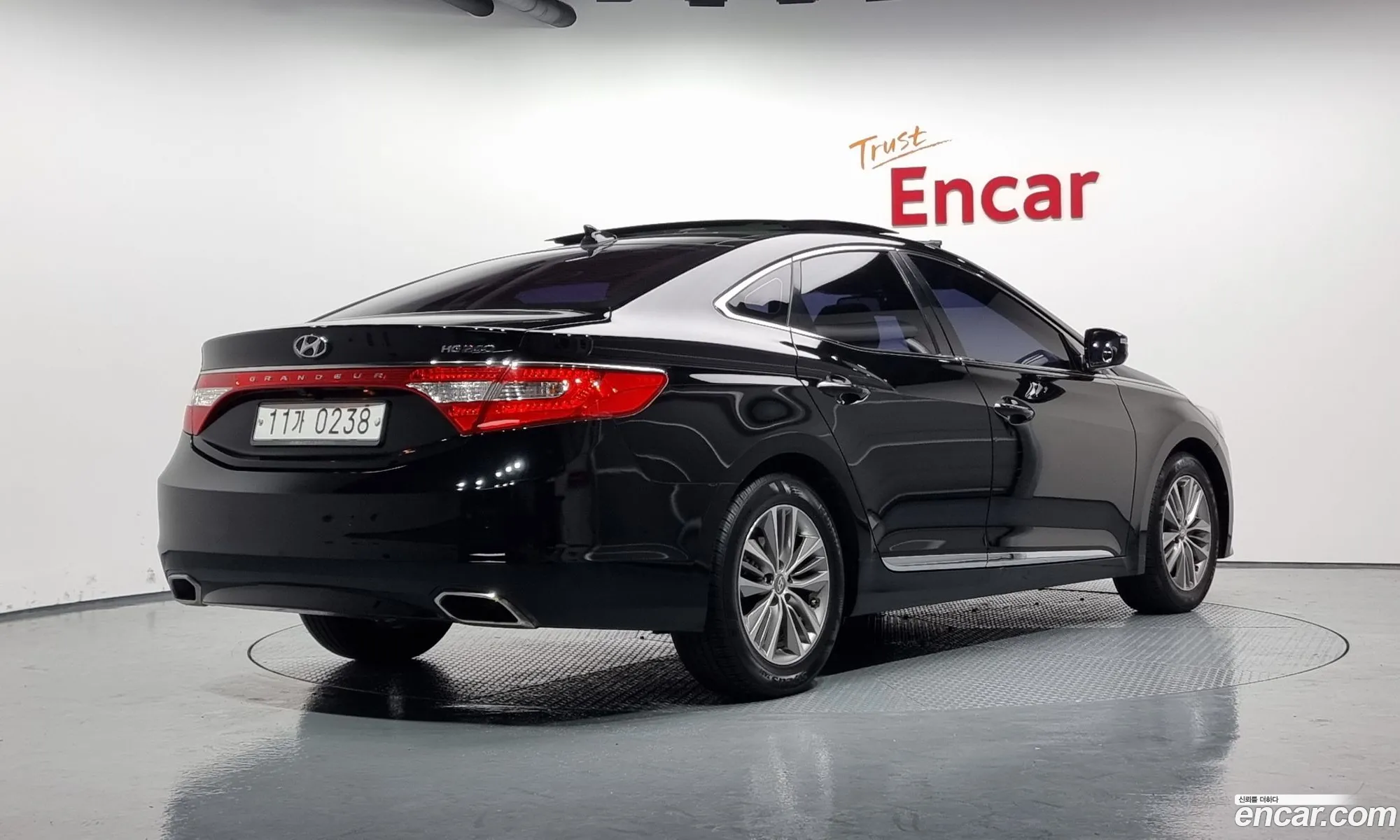Hyundai Grandeur Hg240 Modern Collection 2016 - фотография 17140236