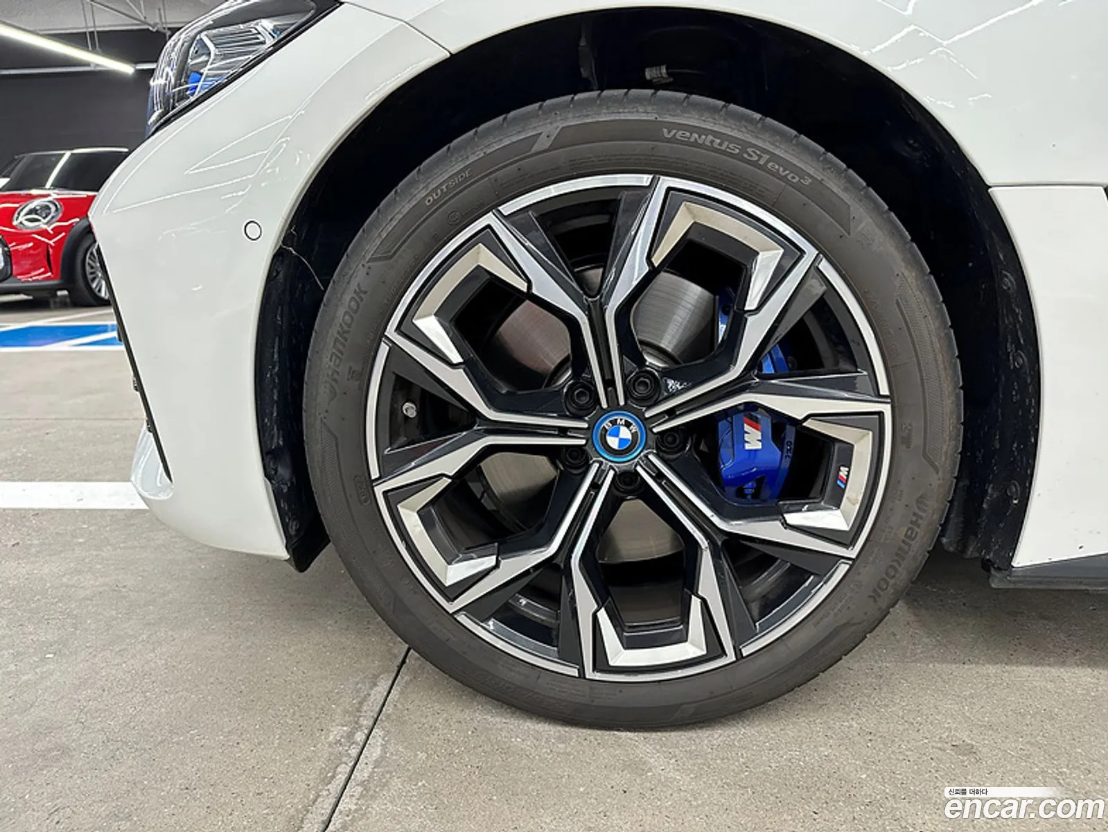 BMW I4 Edrive40 M Sports Pro 2023 - фотография 5512179