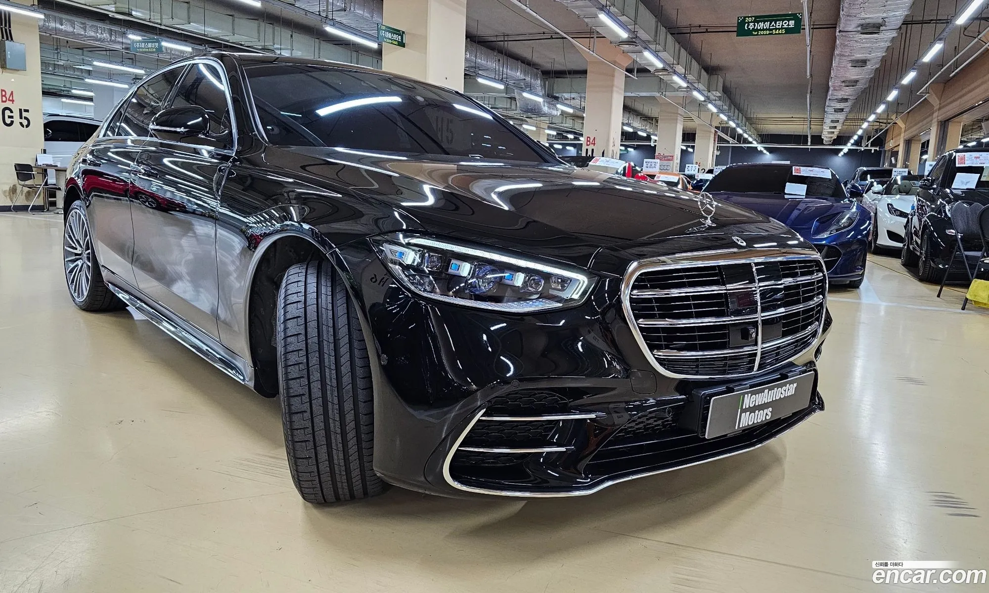 Mercedes-Benz S-Klasse S500L 4Matic 2023 - фотография 13301502
