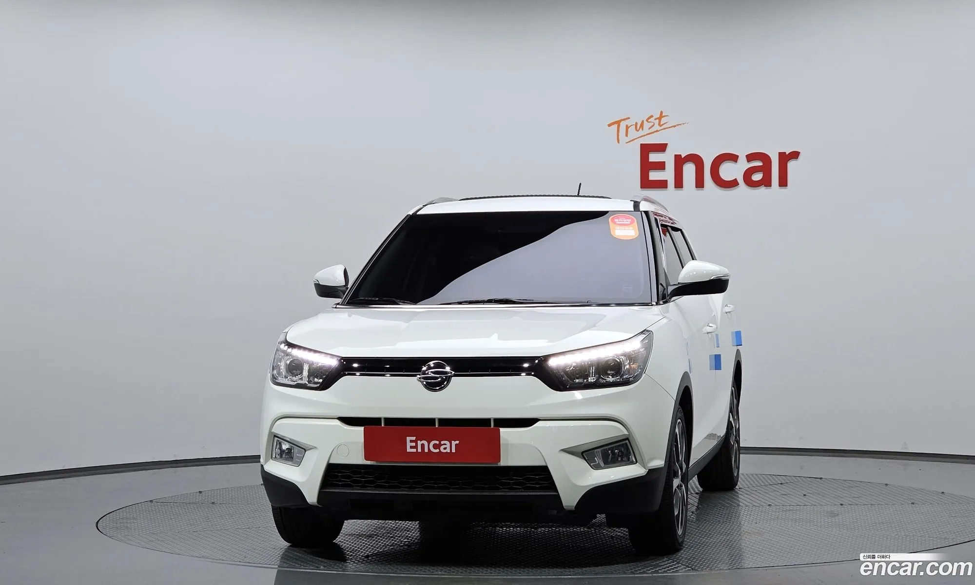 Ssangyong Tivoli Tivoli Lx 2Wd 2016 - фотография 14953008