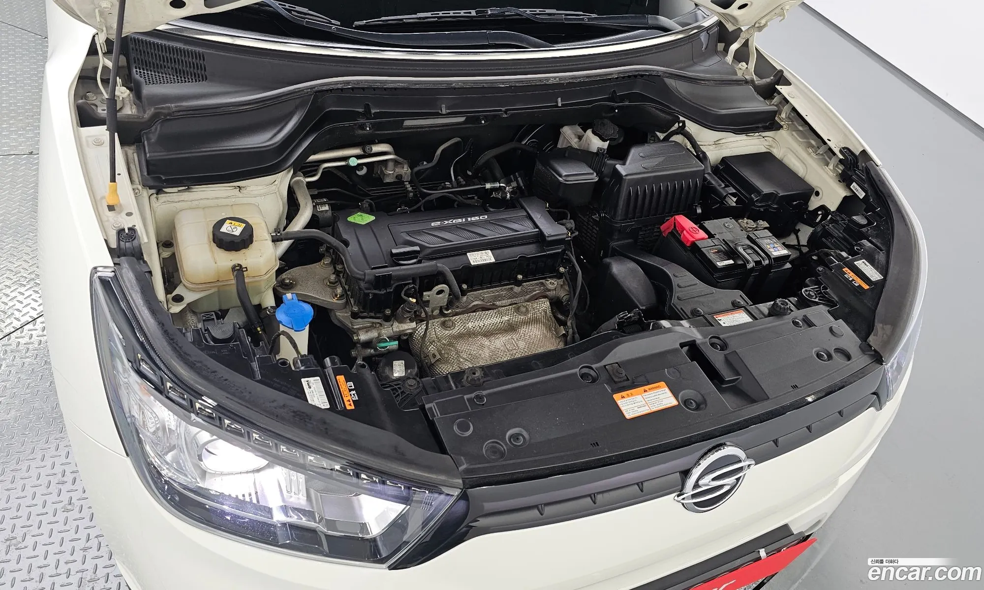 Ssangyong Tivoli Tivoli Lx 2Wd 2016 - фотография 14953011
