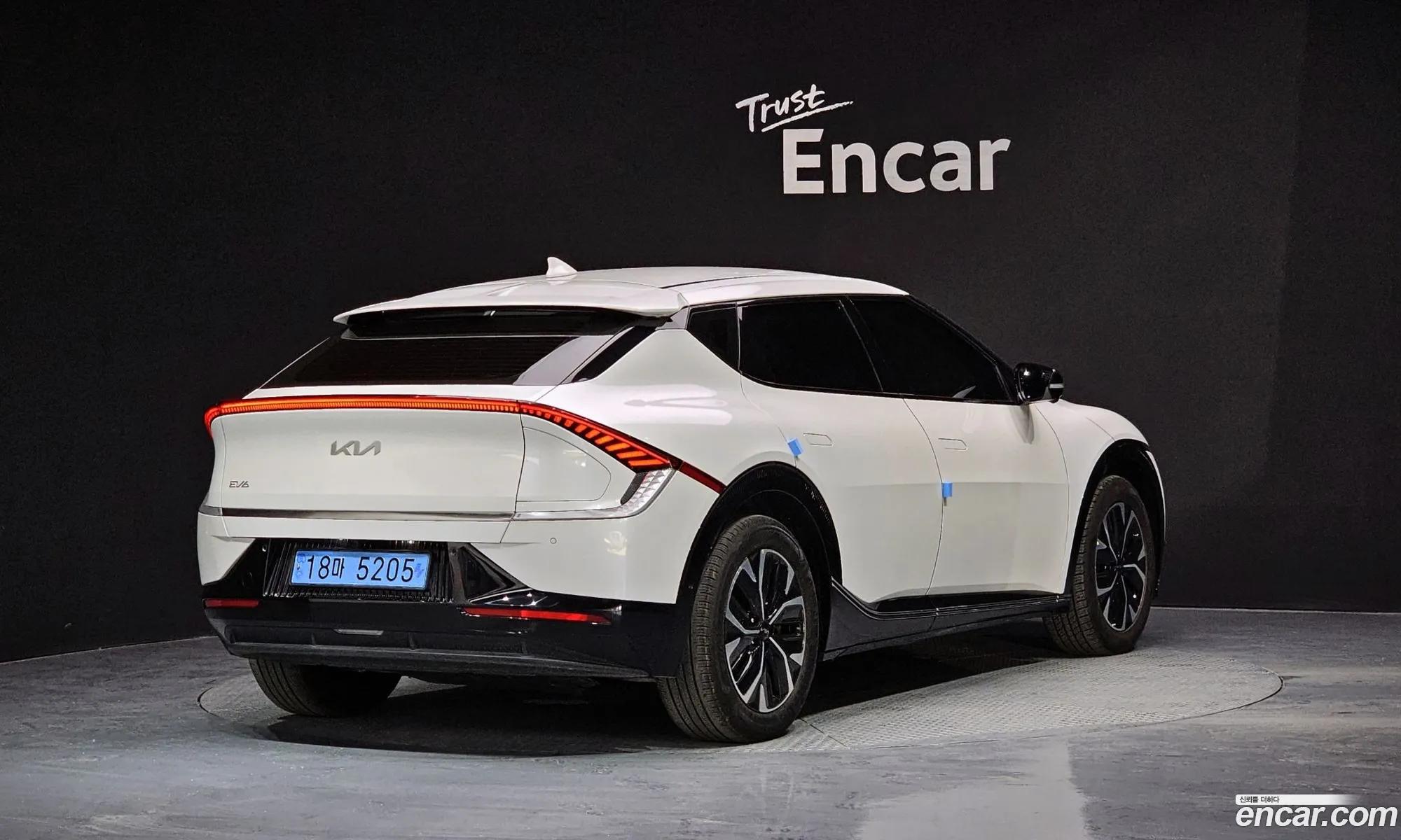 Kia Ev6 Ev6 Long Range 2022 - фотография 11812871
