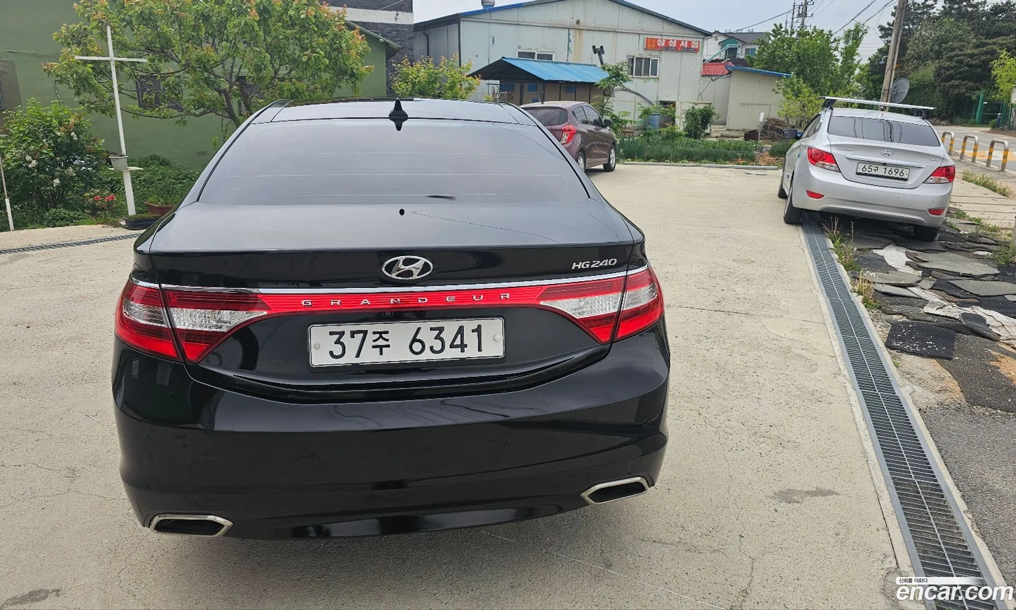 Hyundai Grandeur V Hg240 Modern 2015 - фотография 13595643