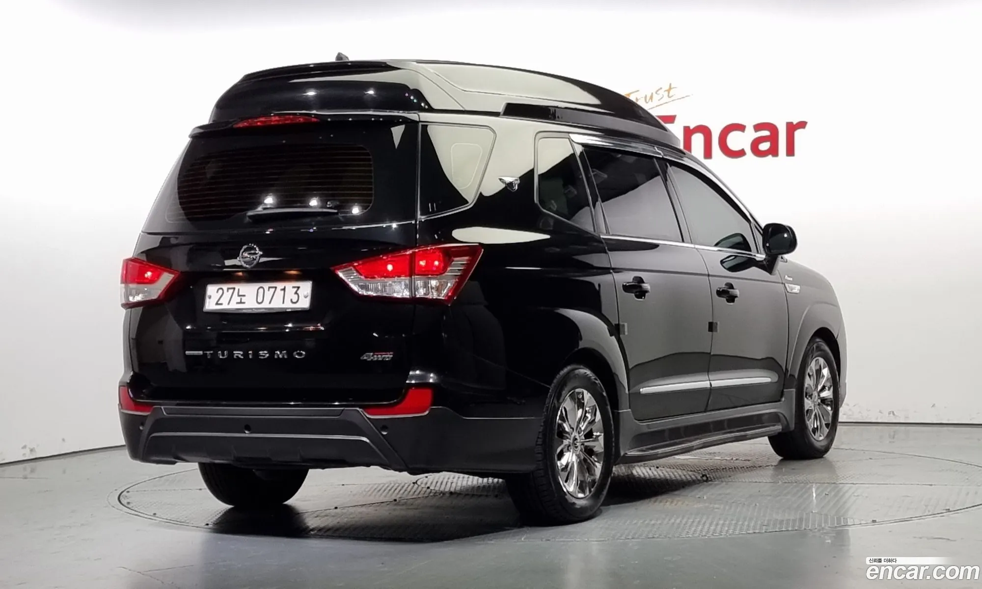 Ssangyong Korando Iii 4Wd Chateau 9-Seater 2016 - фотография 2023498